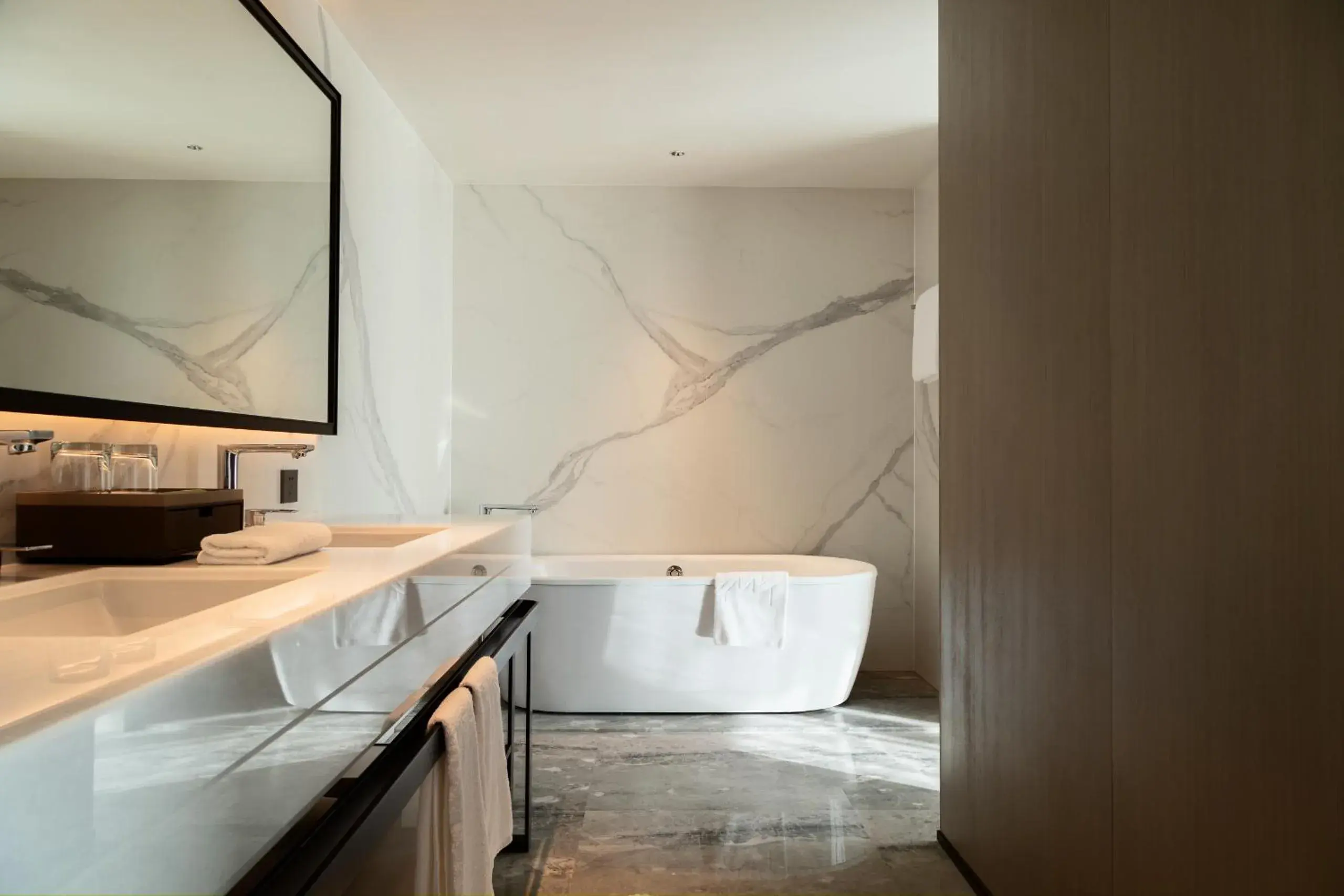 Craftsmanship Suite - single occupancy in Grand Metropark Yuantong Hotel Beijing Craftsmanship Suite - single occupancy in Grand Metropark Yuantong Hotel Beijing