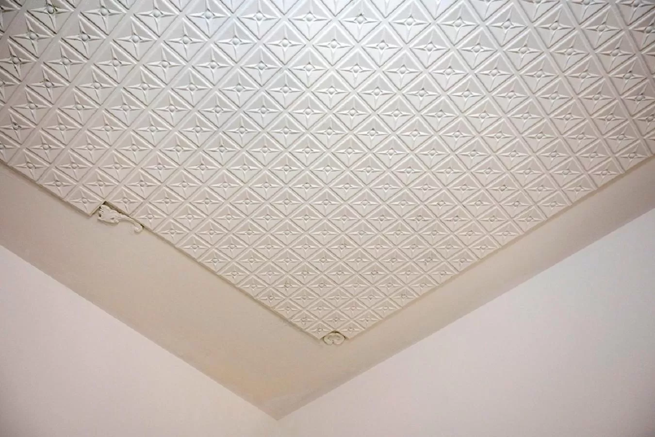 Decorative detail in B&B ONE