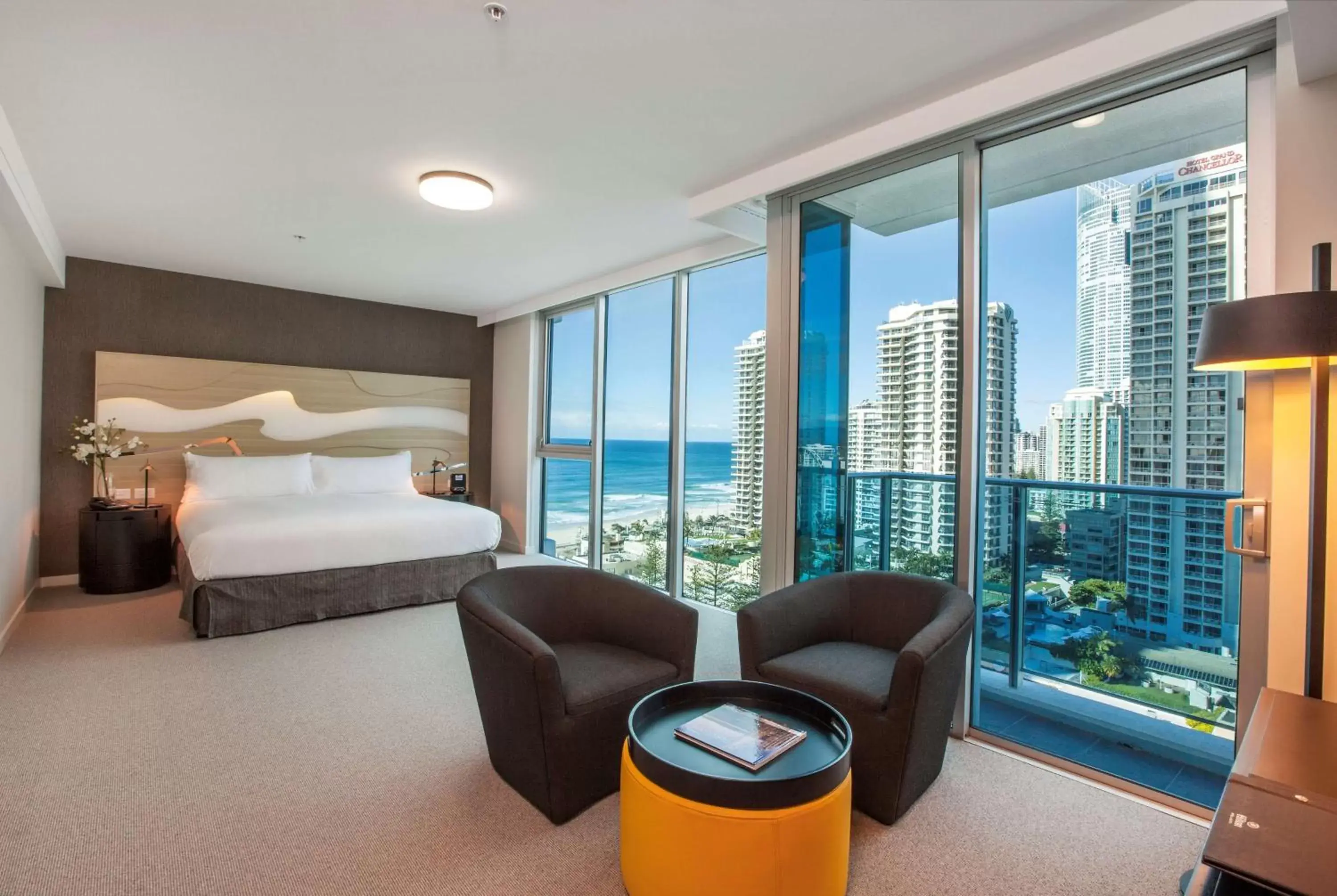 Bed in Hilton Surfers Paradise Hotel & Residences