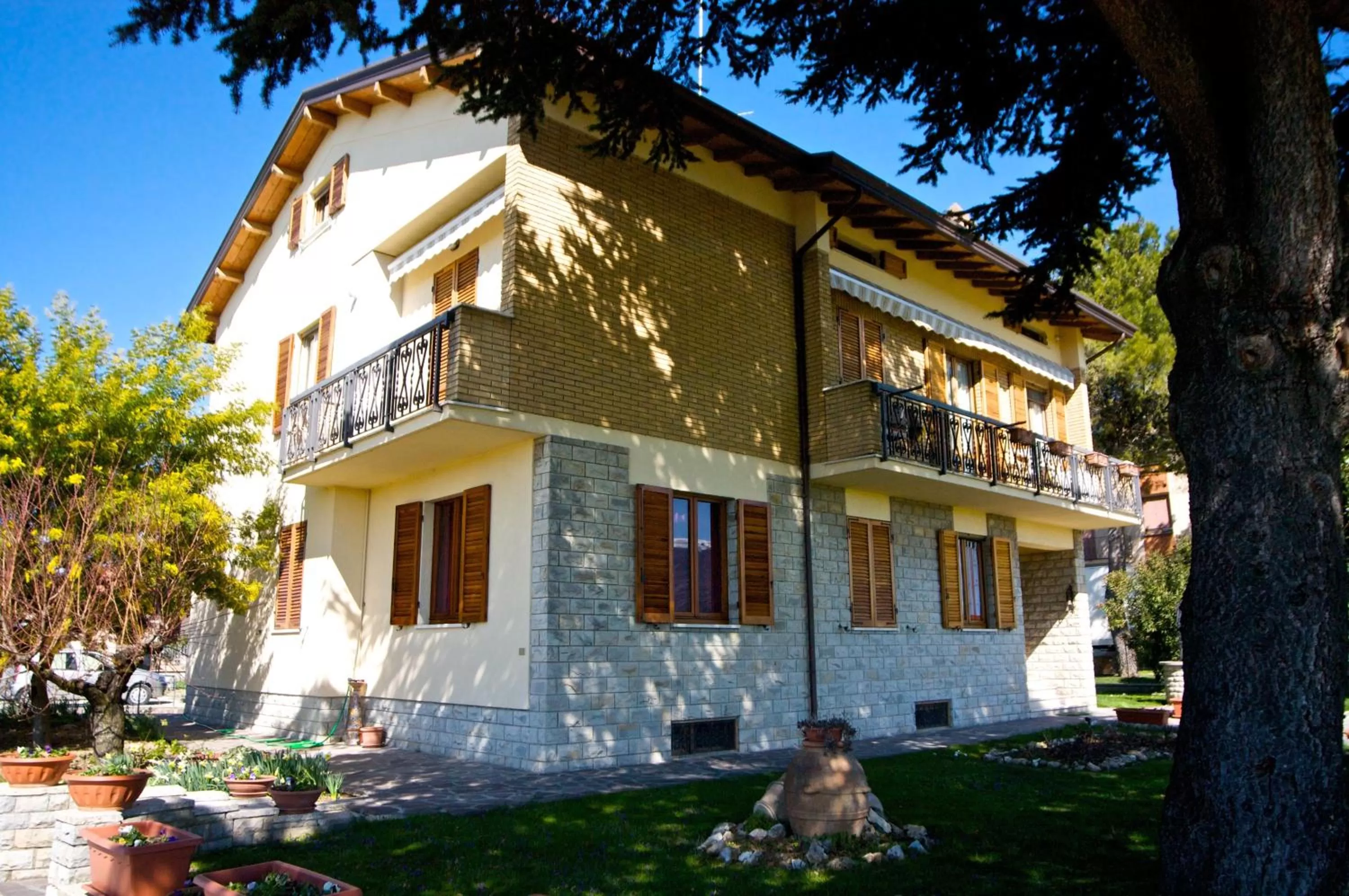 Facade/entrance in B&B Le Stagioni