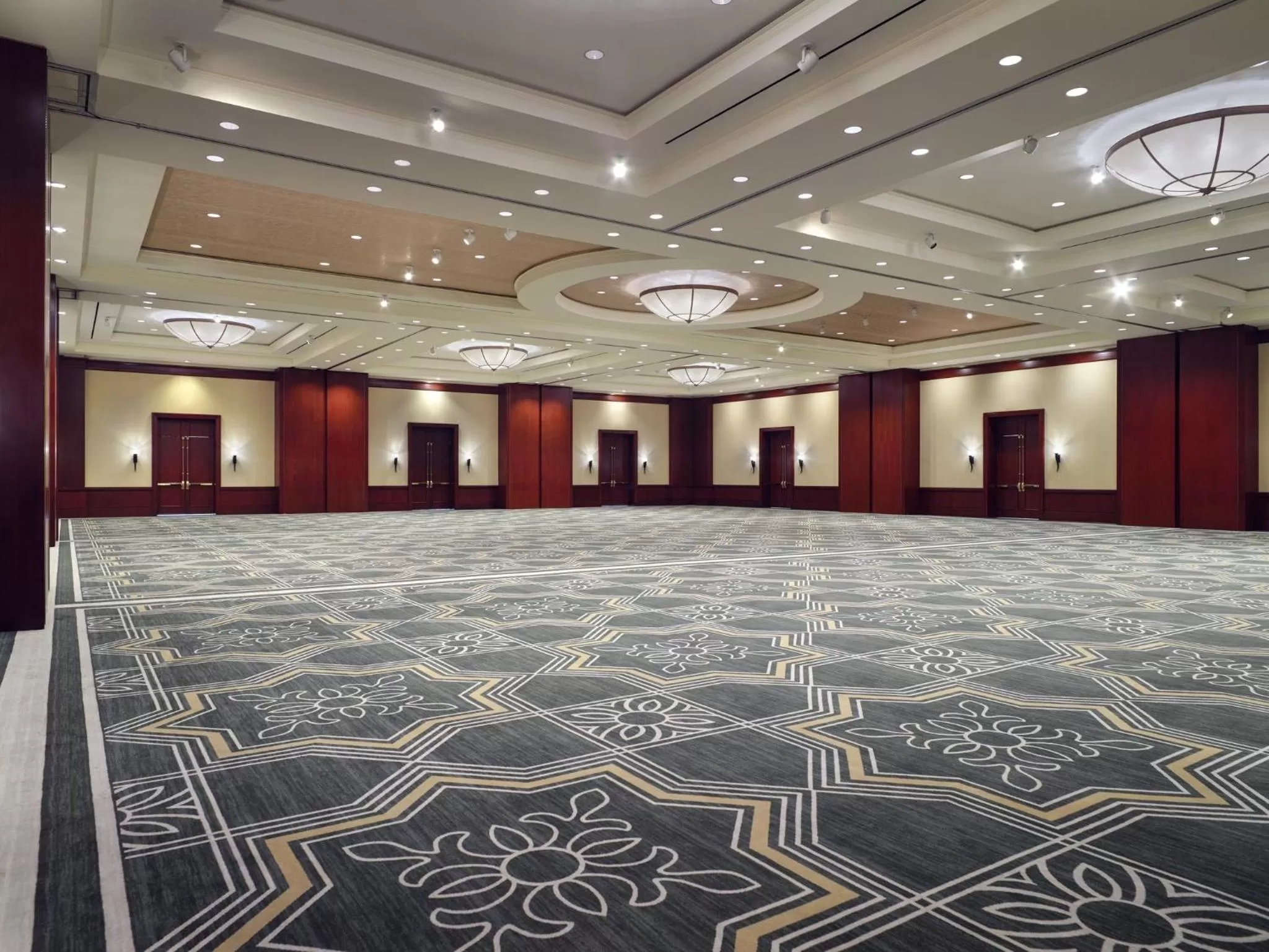 Banquet/Function facilities in Omni Houston Hotel