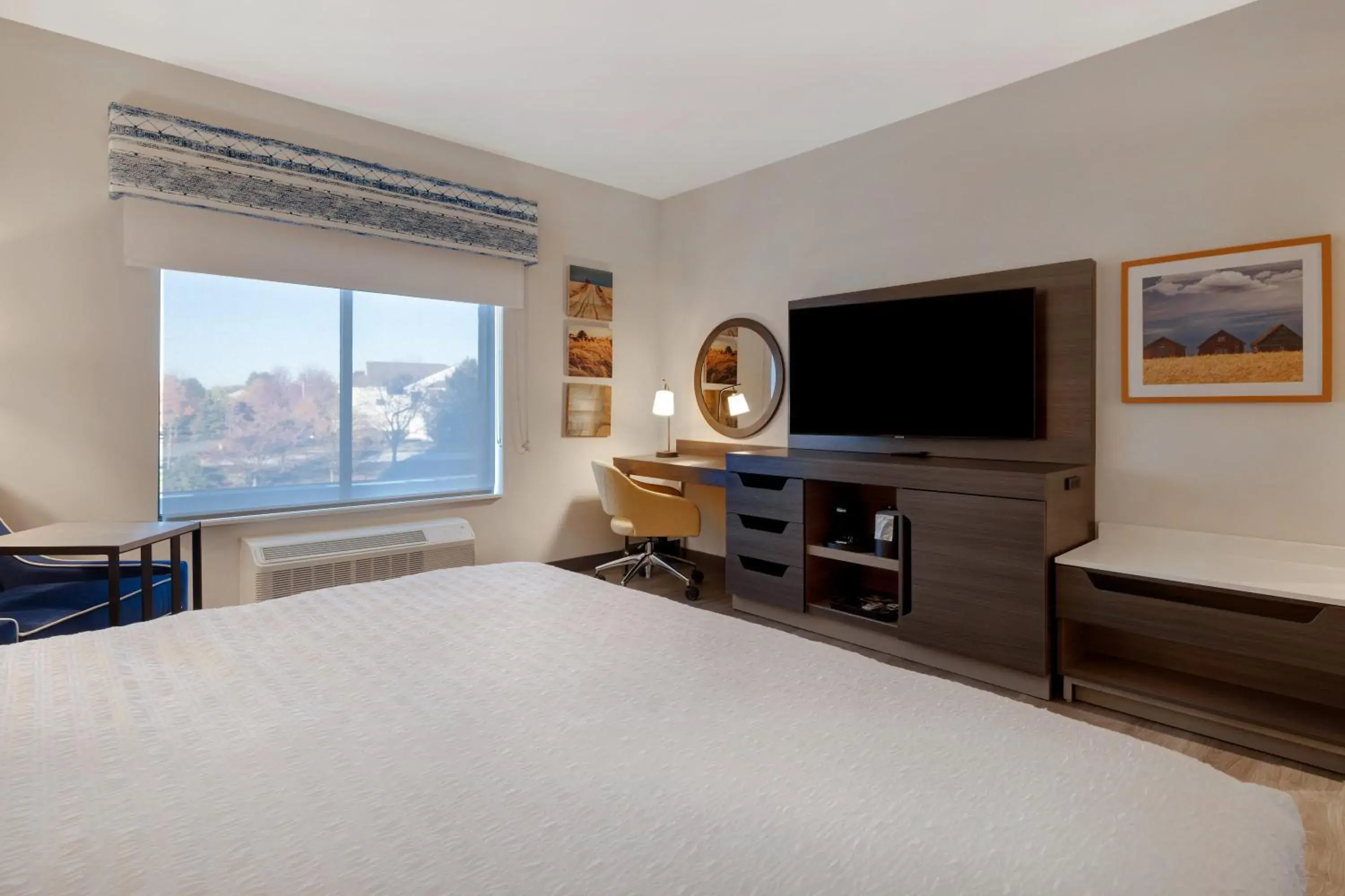 Bed in Hampton Inn Chicago Orland Park Bed in Hampton Inn Chicago Orland Park