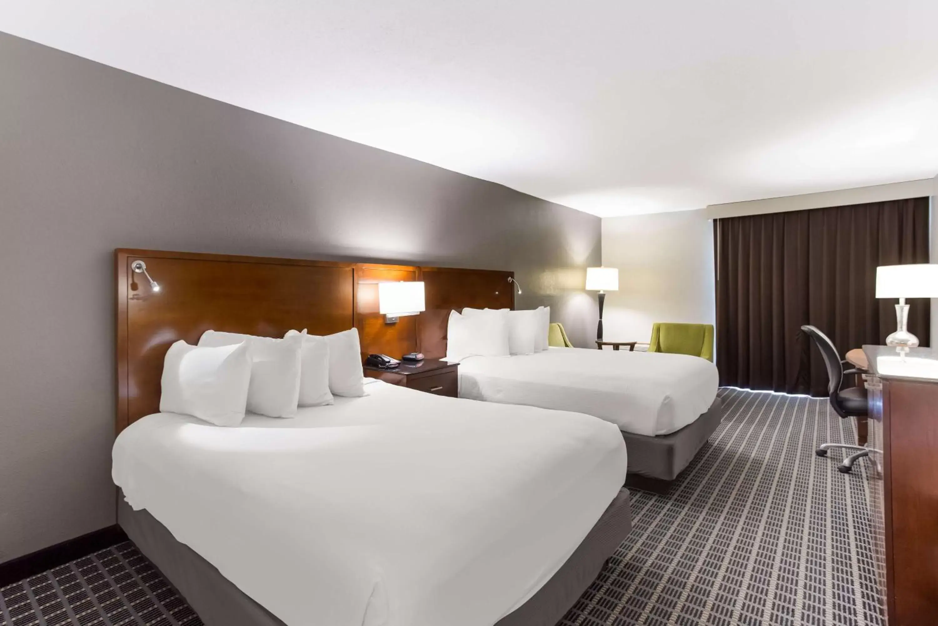 Bedroom, Bed in SureStay Plus Hotel by Best Western Greenwood