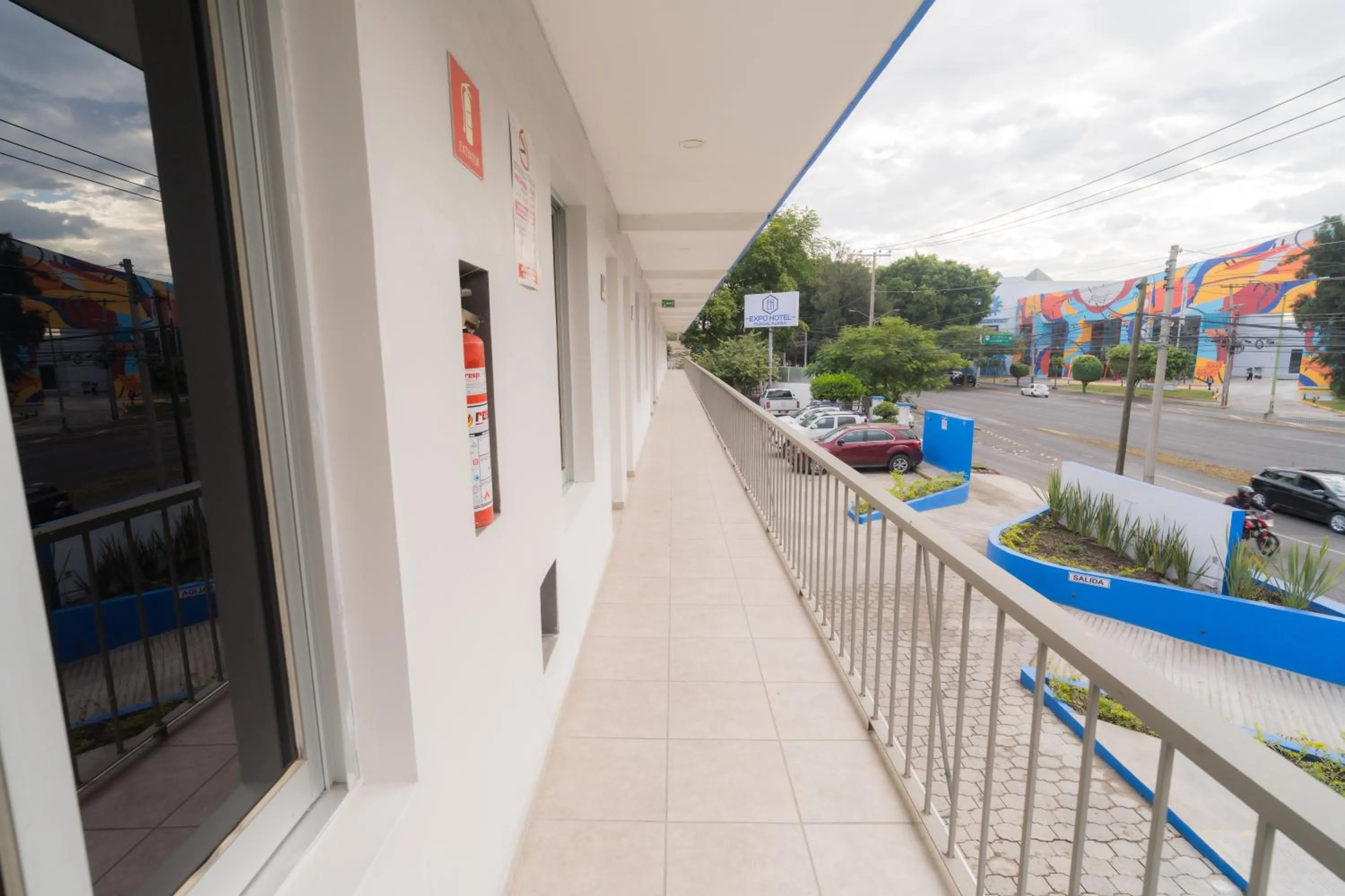 Expo Hotel Guadalajara - Zona Expo frente al Centro de Convenciones