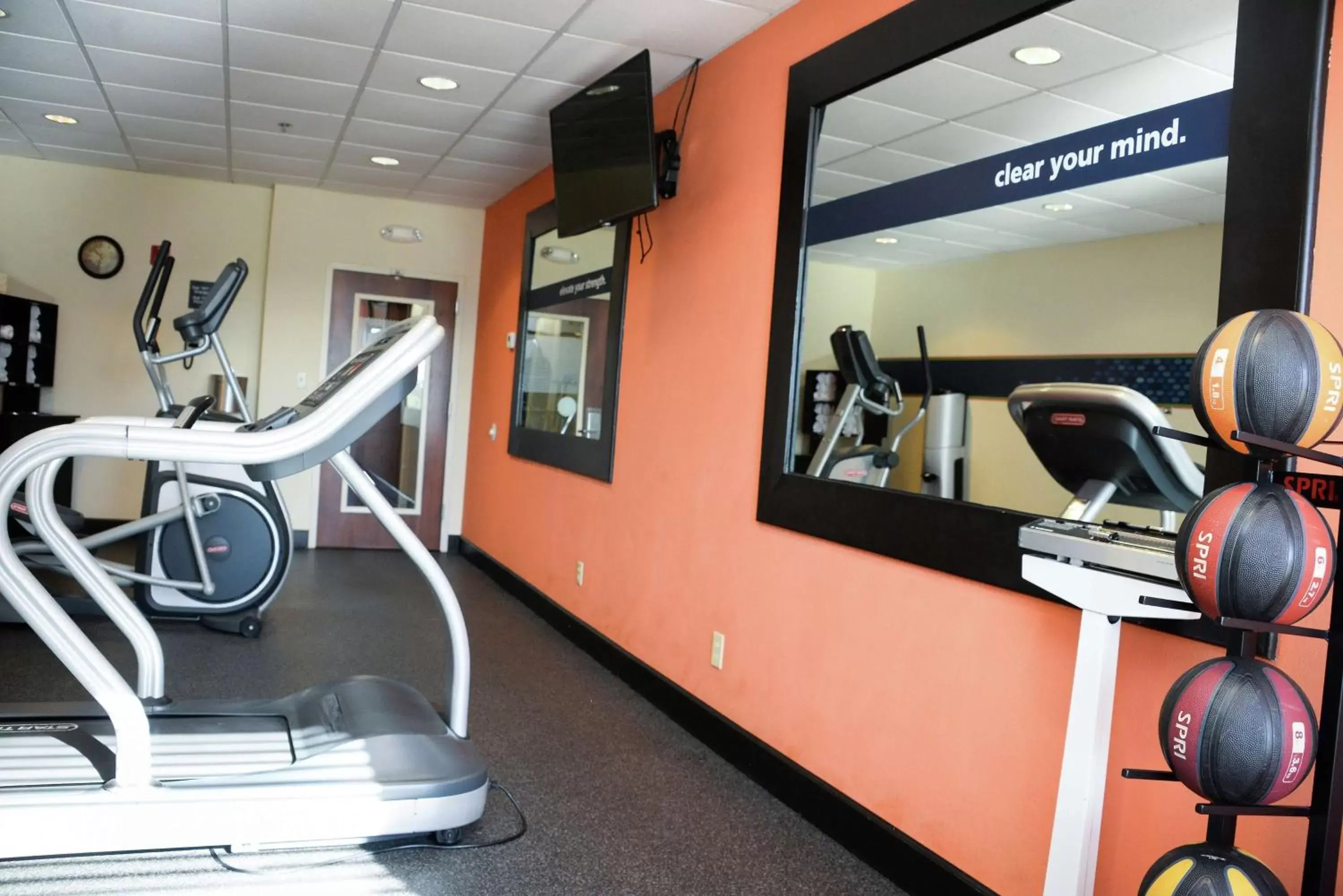 Fitness centre/facilities, Fitness Center/Facilities in Hampton Inn Frankfort