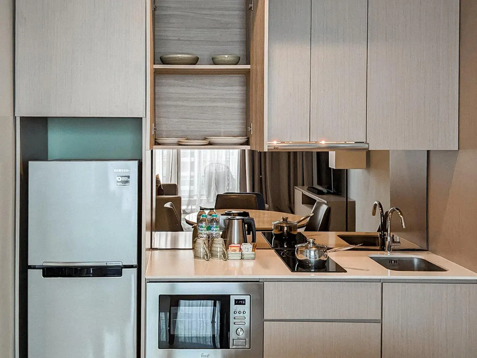 Kitchen or kitchenette, Kitchen/Kitchenette in Crowne Plaza Jakarta Residences, an IHG Hotel Kitchen or kitchenette, Kitchen/Kitchenette in Crowne Plaza Jakarta Residences, an IHG Hotel