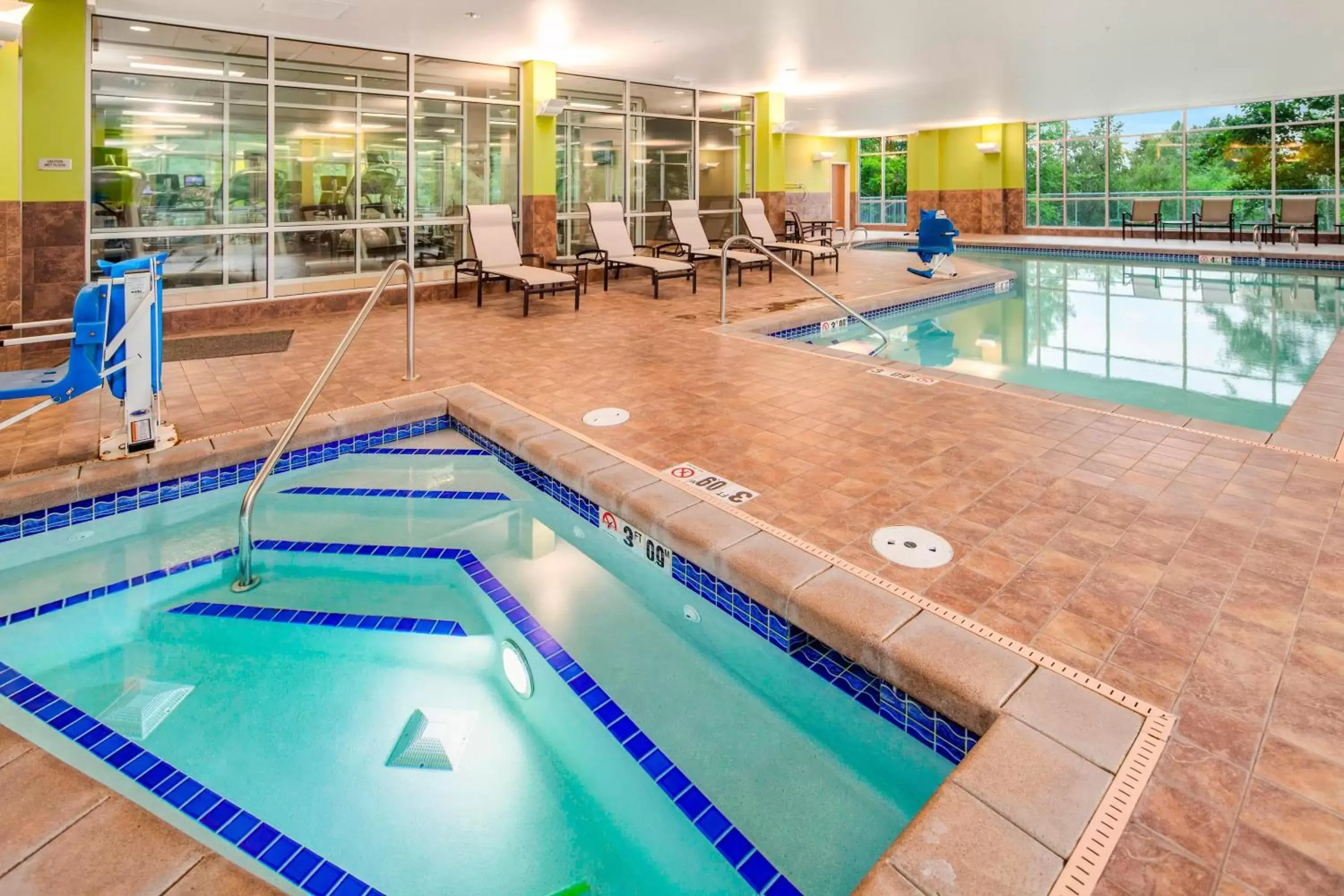 Fitness centre/facilities, Swimming Pool in TownePlace Suites by Marriott Bellingham