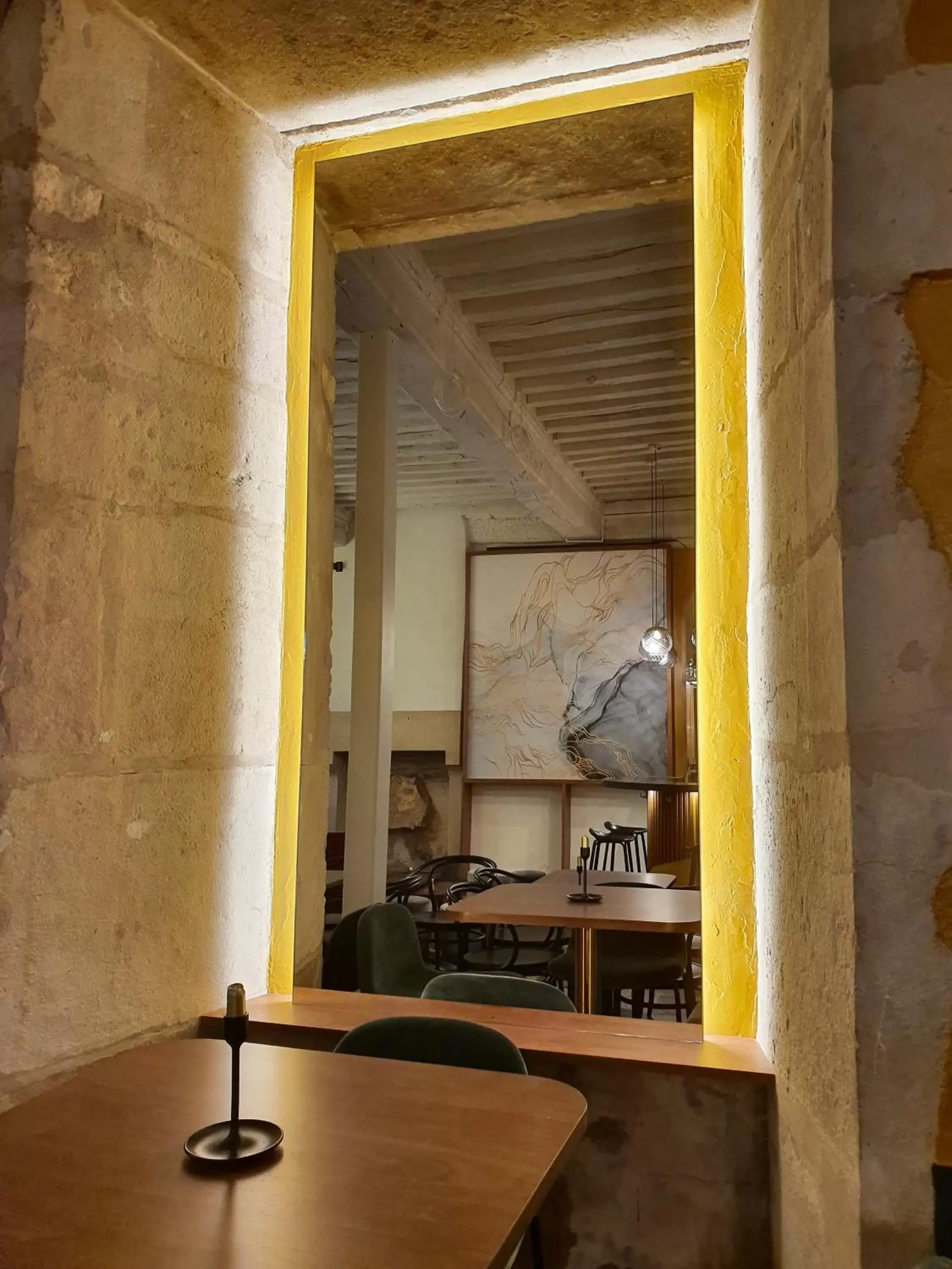 Lounge or bar, Kitchen/Kitchenette in Maison Philippe Le Bon, Les Collectionneurs