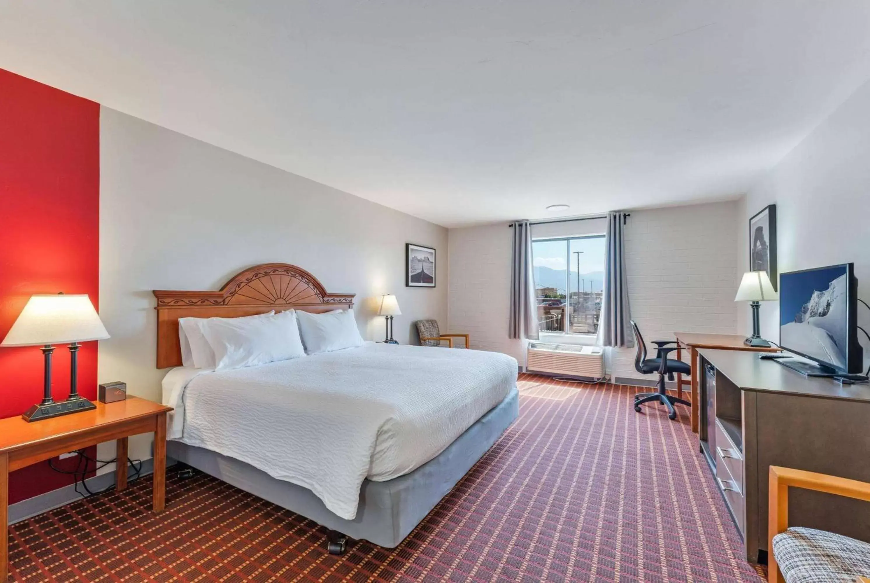 Photo of the whole room, Bed in Ramada by Wyndham Richfield UT I-70 Photo of the whole room, Bed in Ramada by Wyndham Richfield UT I-70