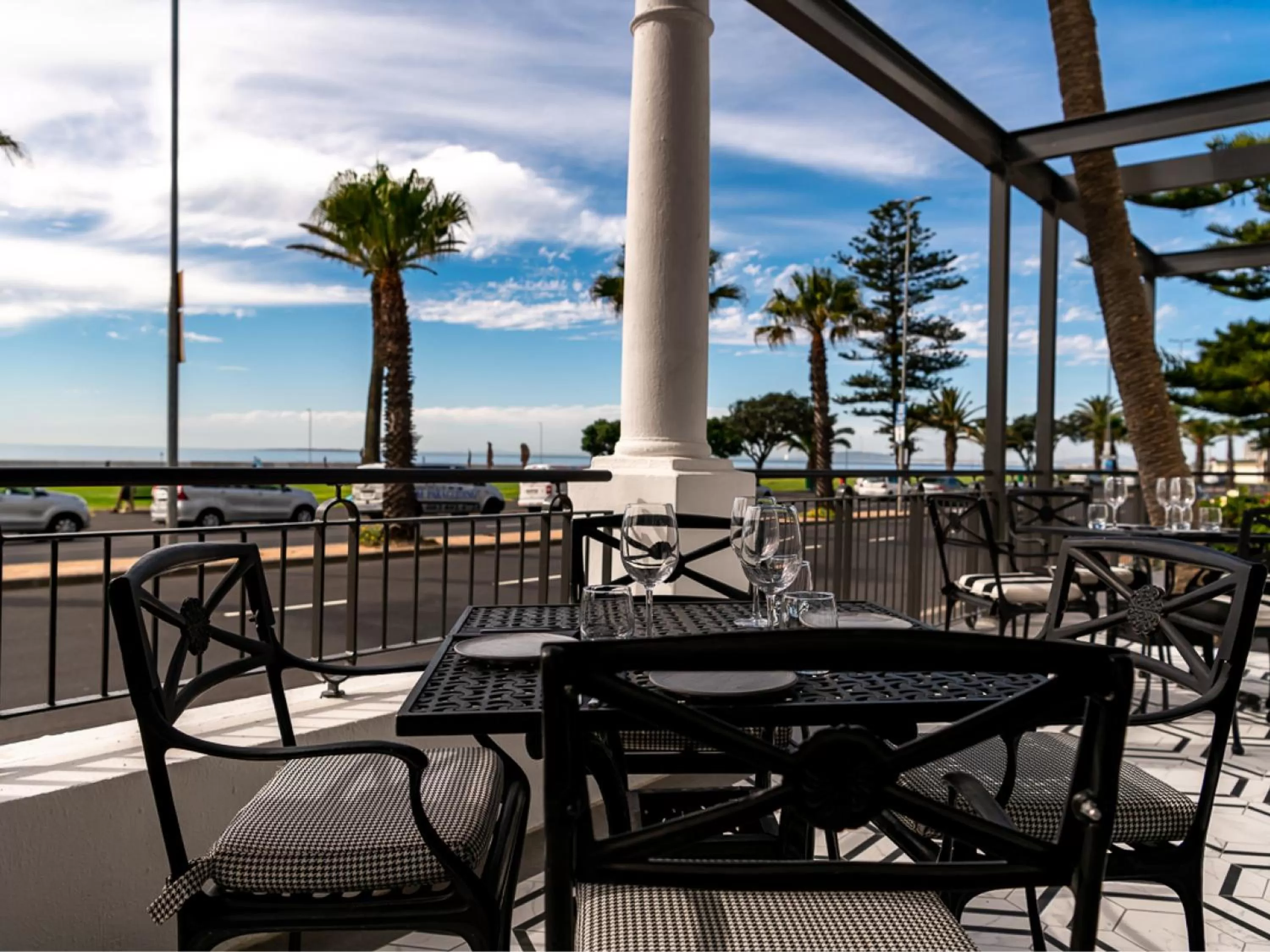 Restaurant/places to eat in The Winchester Hotel by NEWMARK