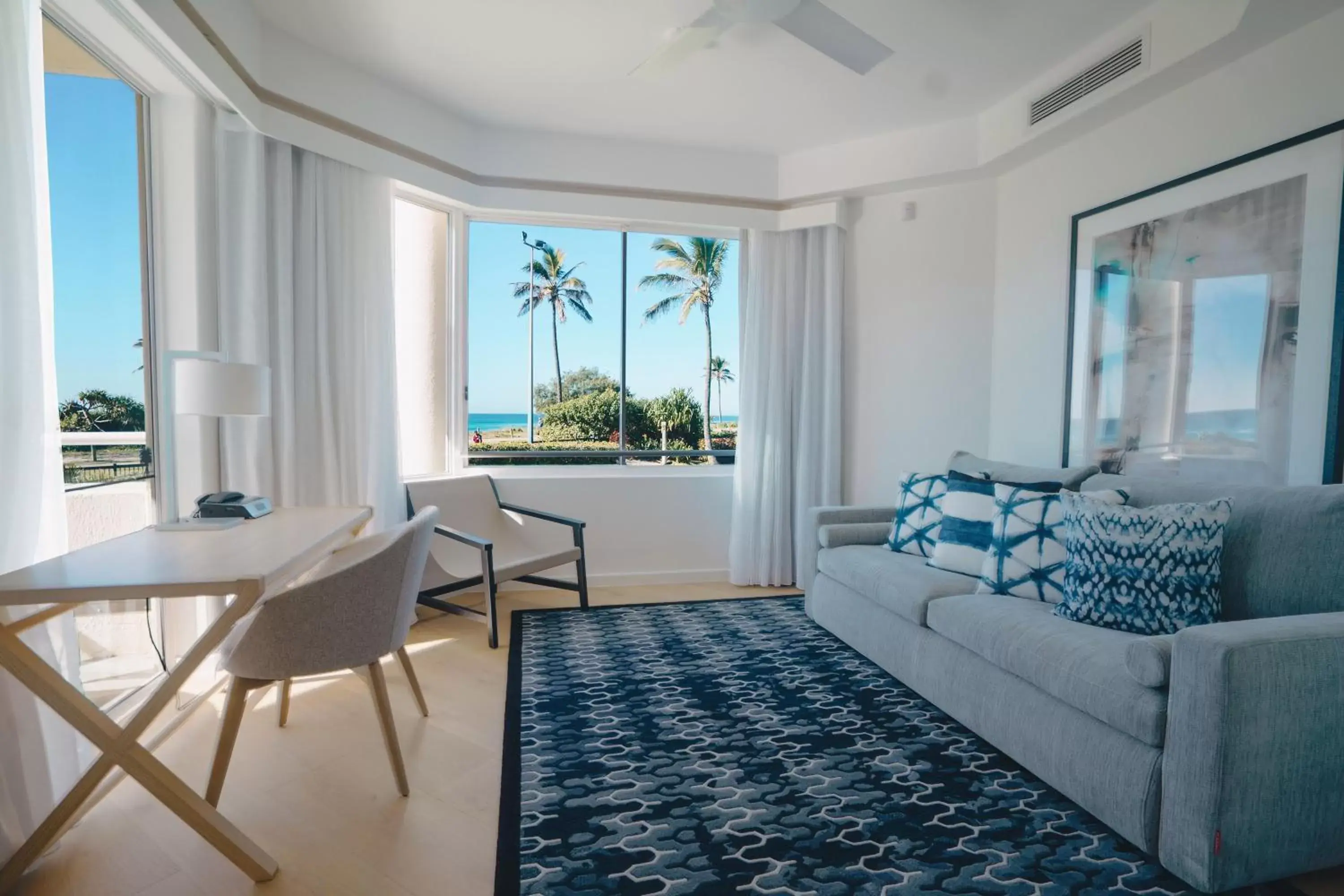 Bedroom, Seating Area in Sheraton Grand Mirage Resort Gold Coast