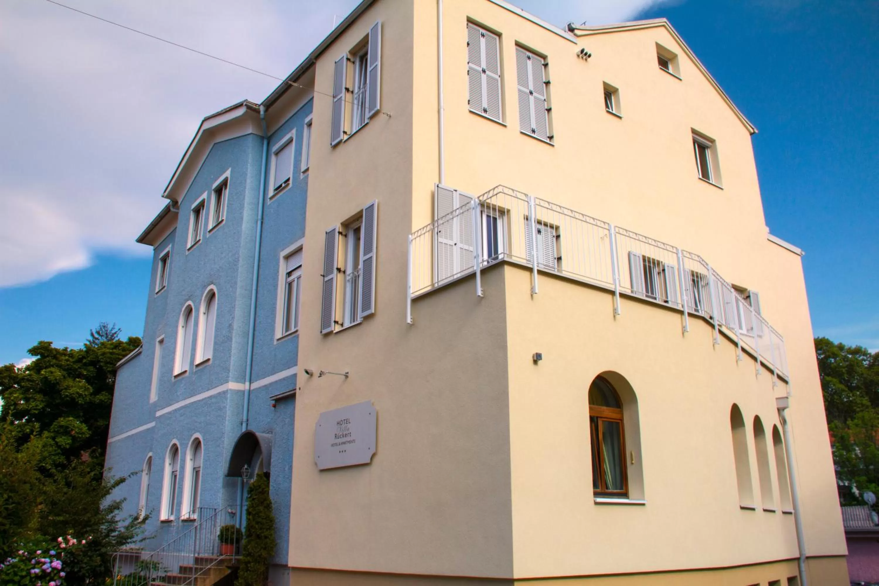 Facade/entrance in Hotel Villa Rückert