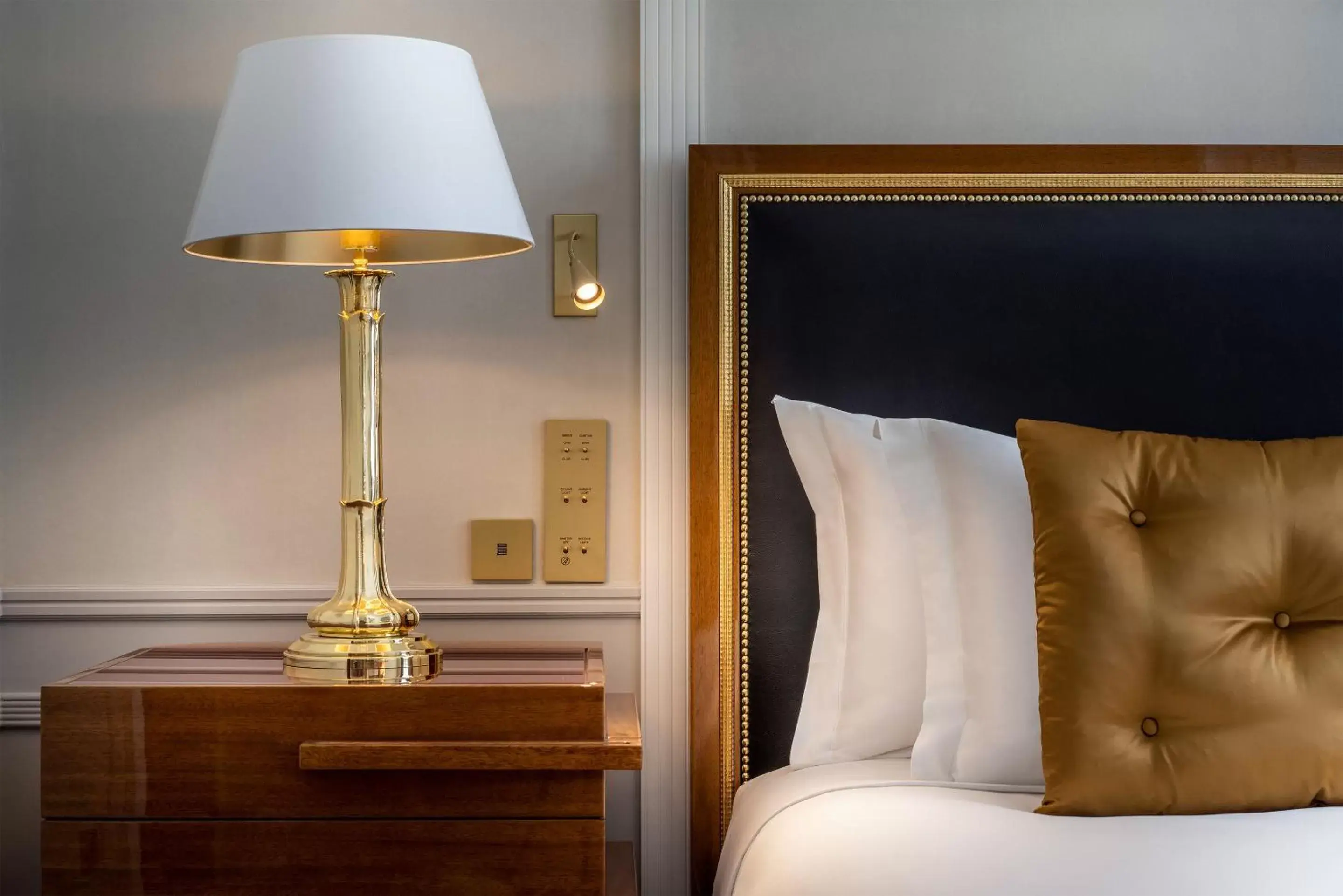 Bedroom, Seating Area in Maison Albar Hotels Le Monumental Palace