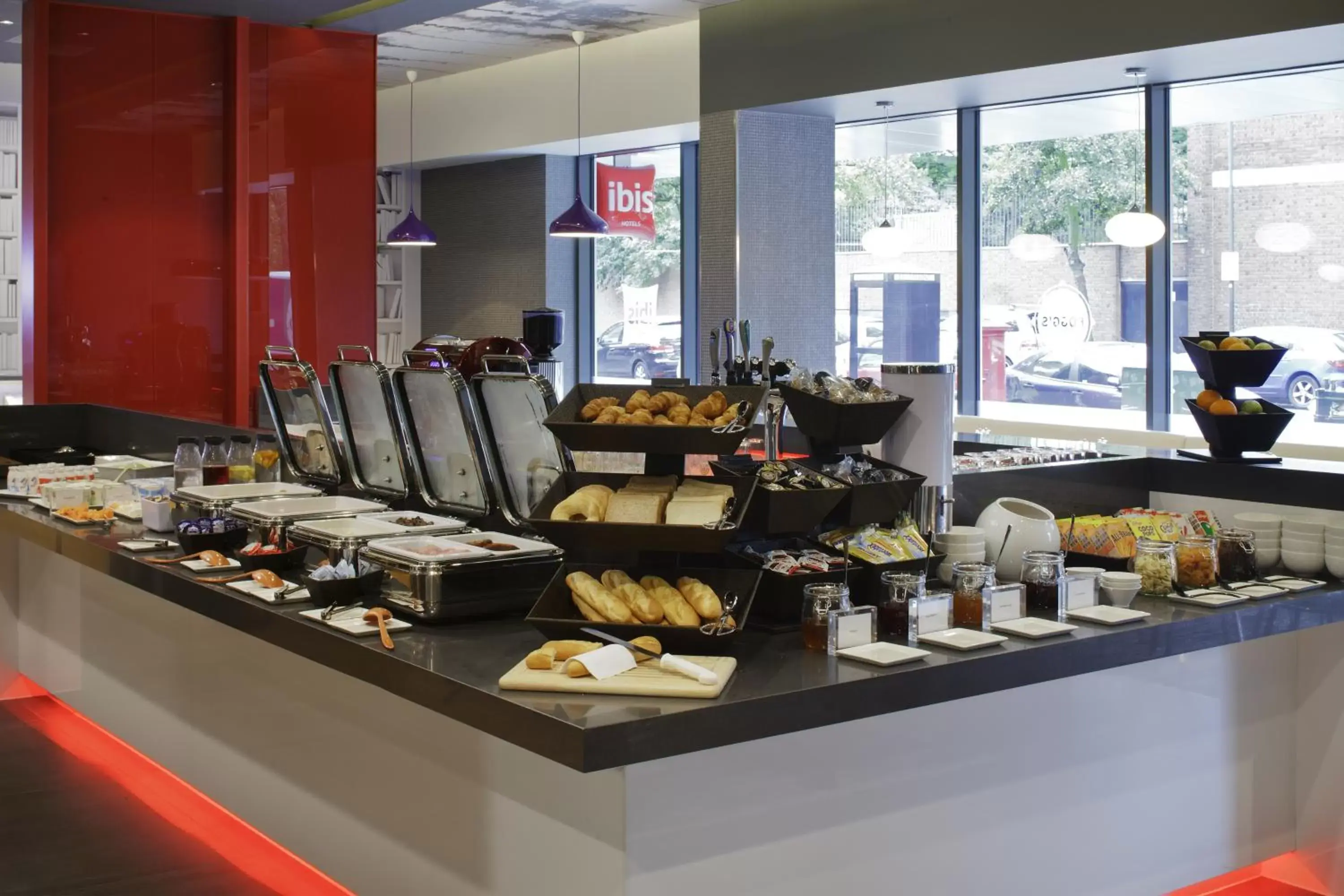 Restaurant/places to eat in ibis London Shepherds Bush - Hammersmith Restaurant/places to eat in ibis London Shepherds Bush - Hammersmith
