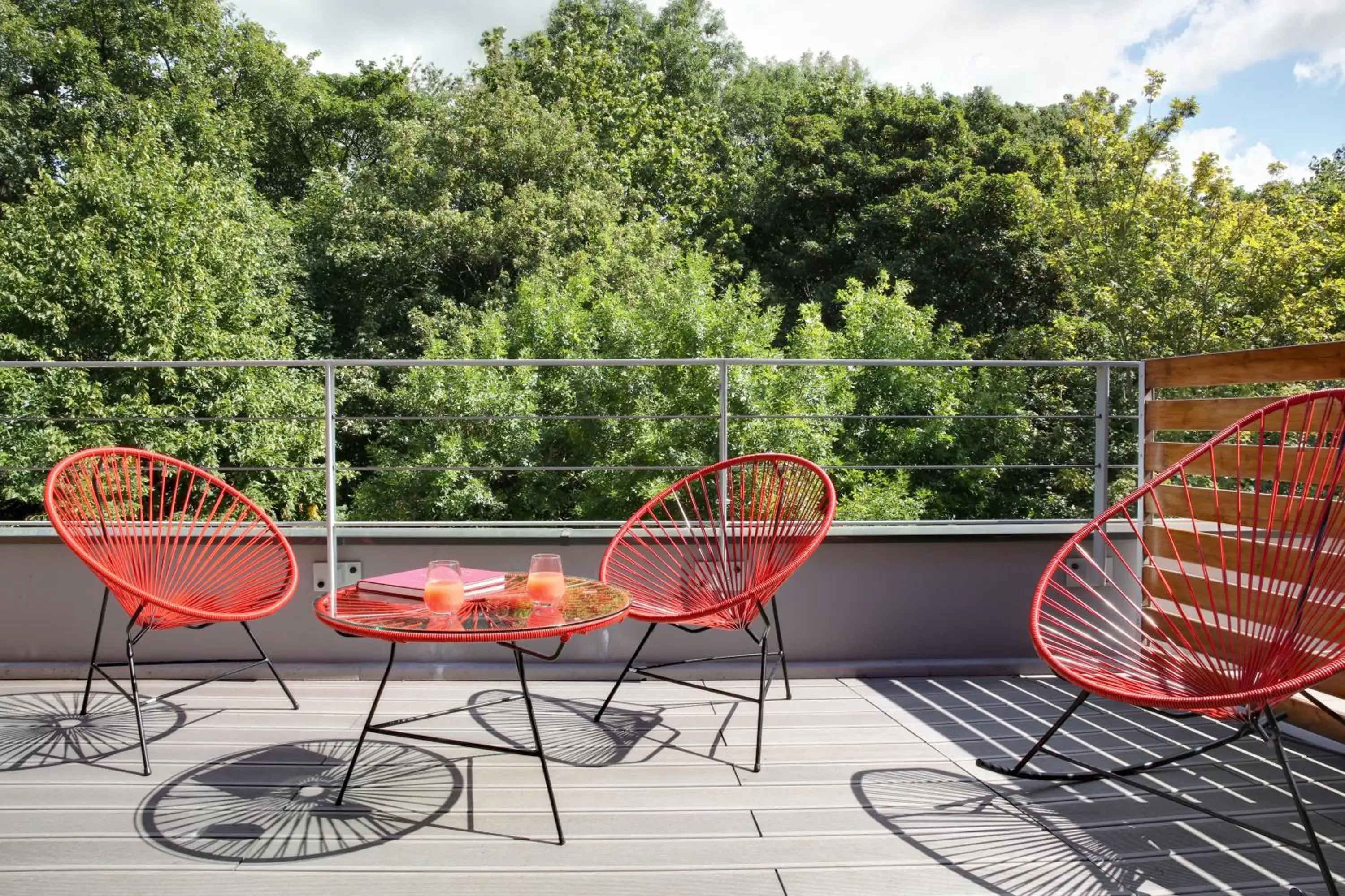 Balcony/Terrace in Best Western Plus Paris Meudon Ermitage