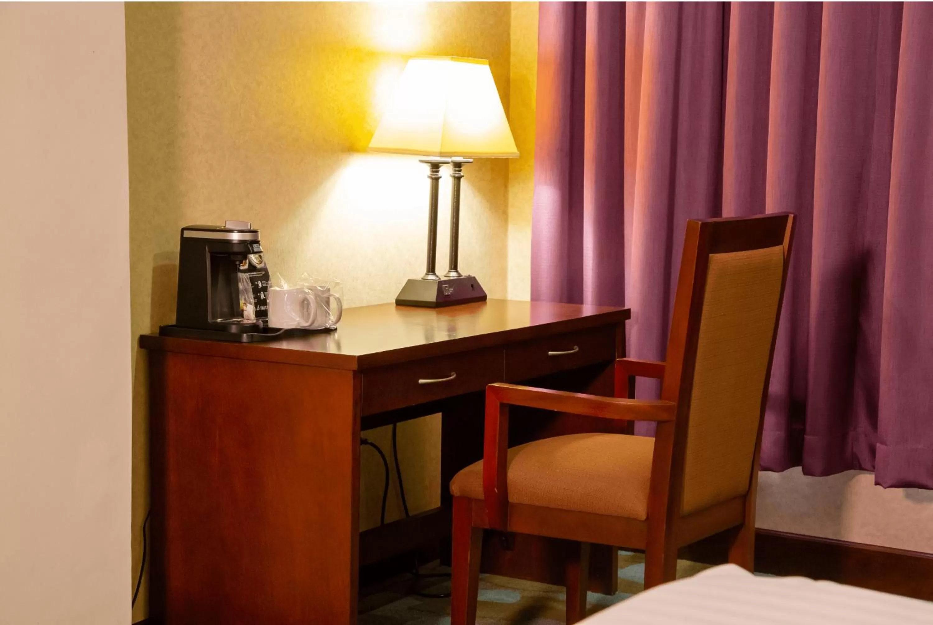 Hotel Plaza Juan Carlos