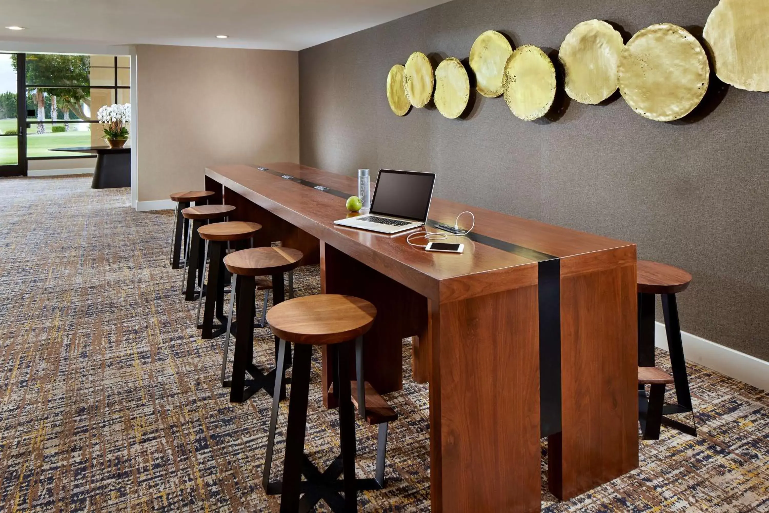 Meeting/conference room in DoubleTree by Hilton Golf Resort Palm Springs