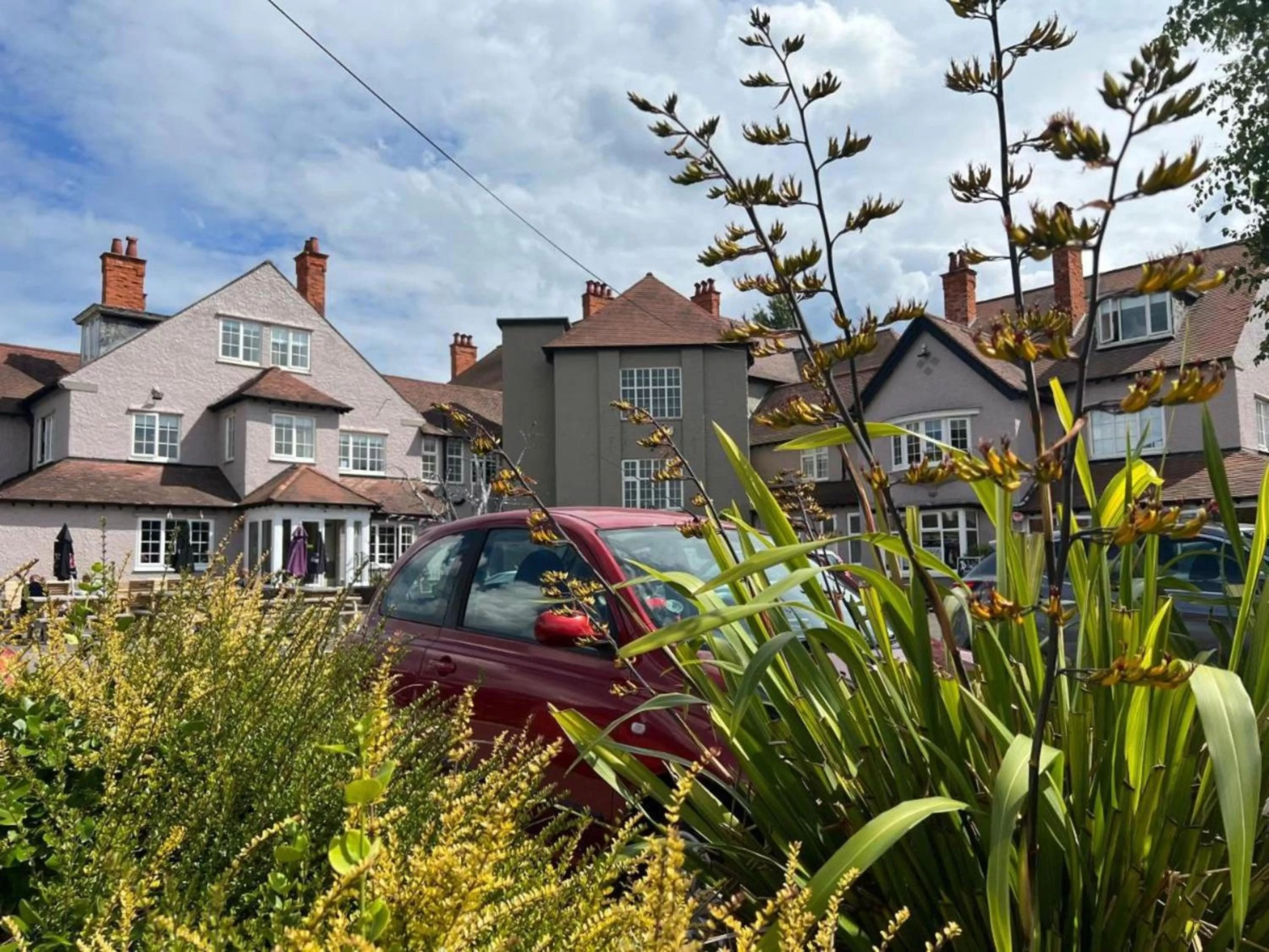 Property building in Hatters Hotel