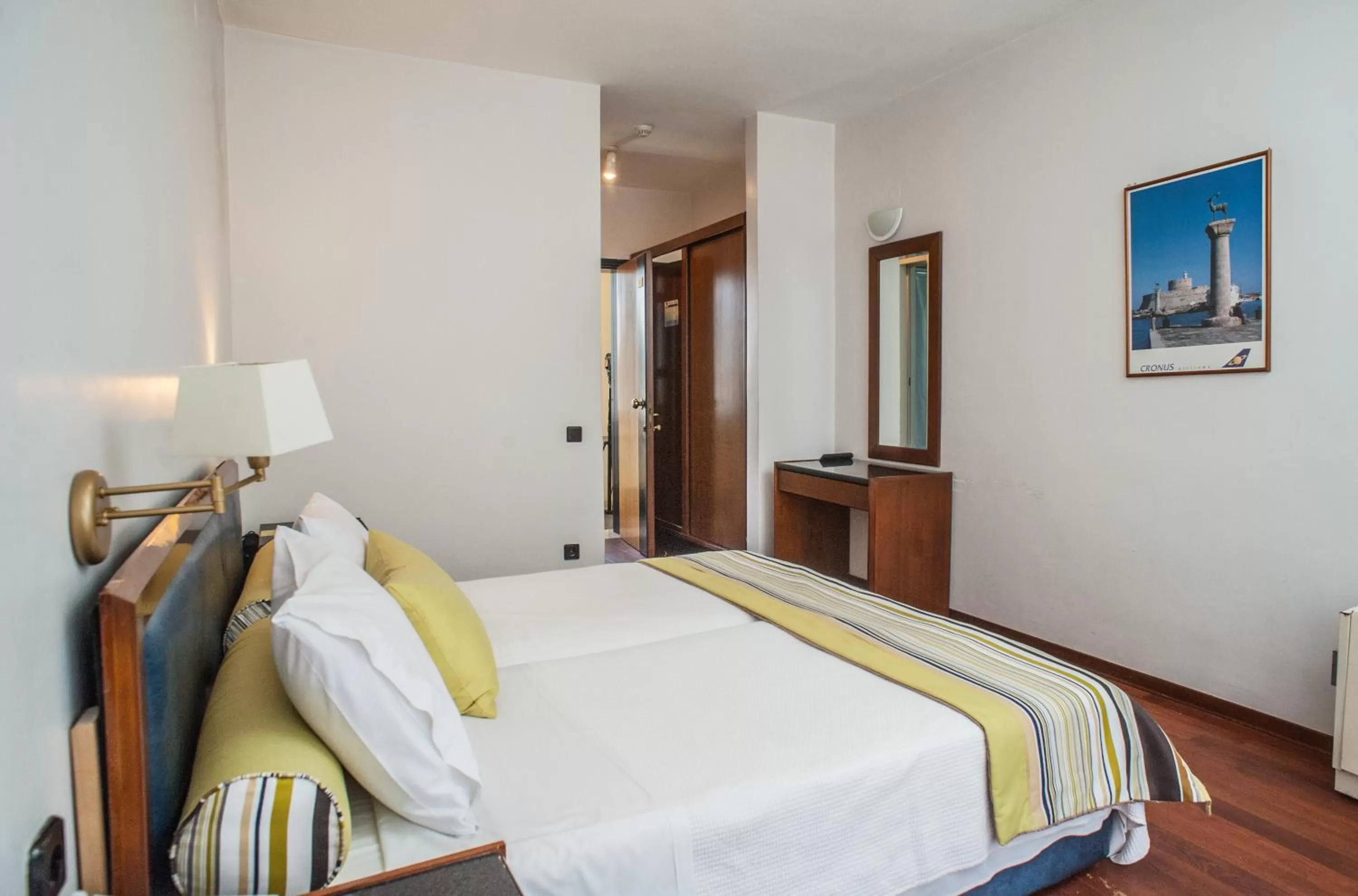 Spring, Bed in Hotel Aigli