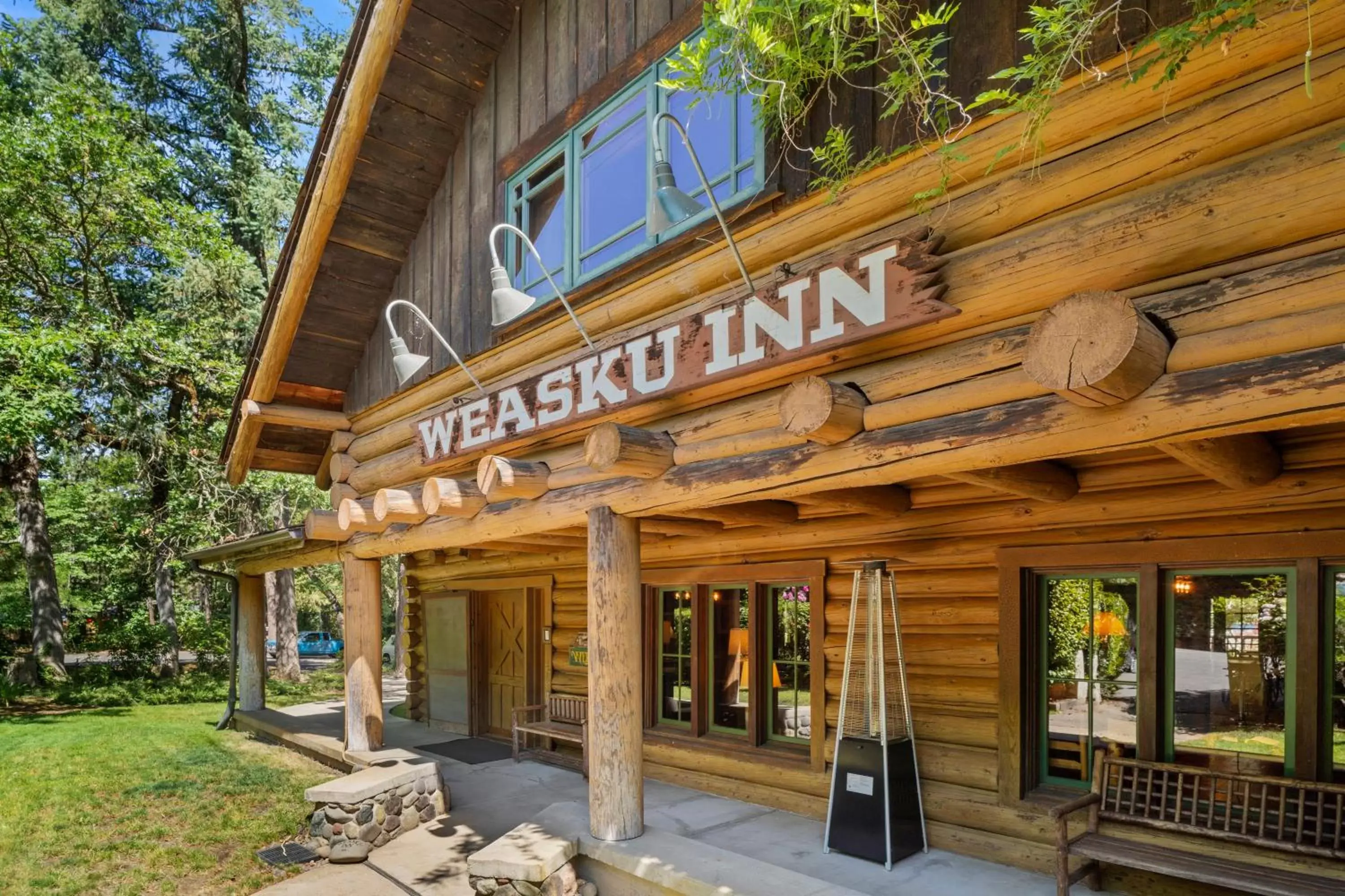 Weasku Inn