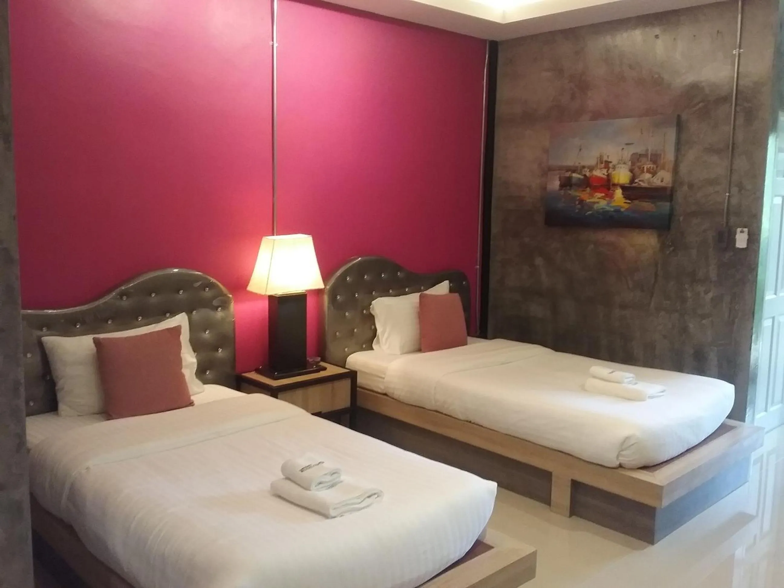 GREEN HOUSE Neo-Resotel