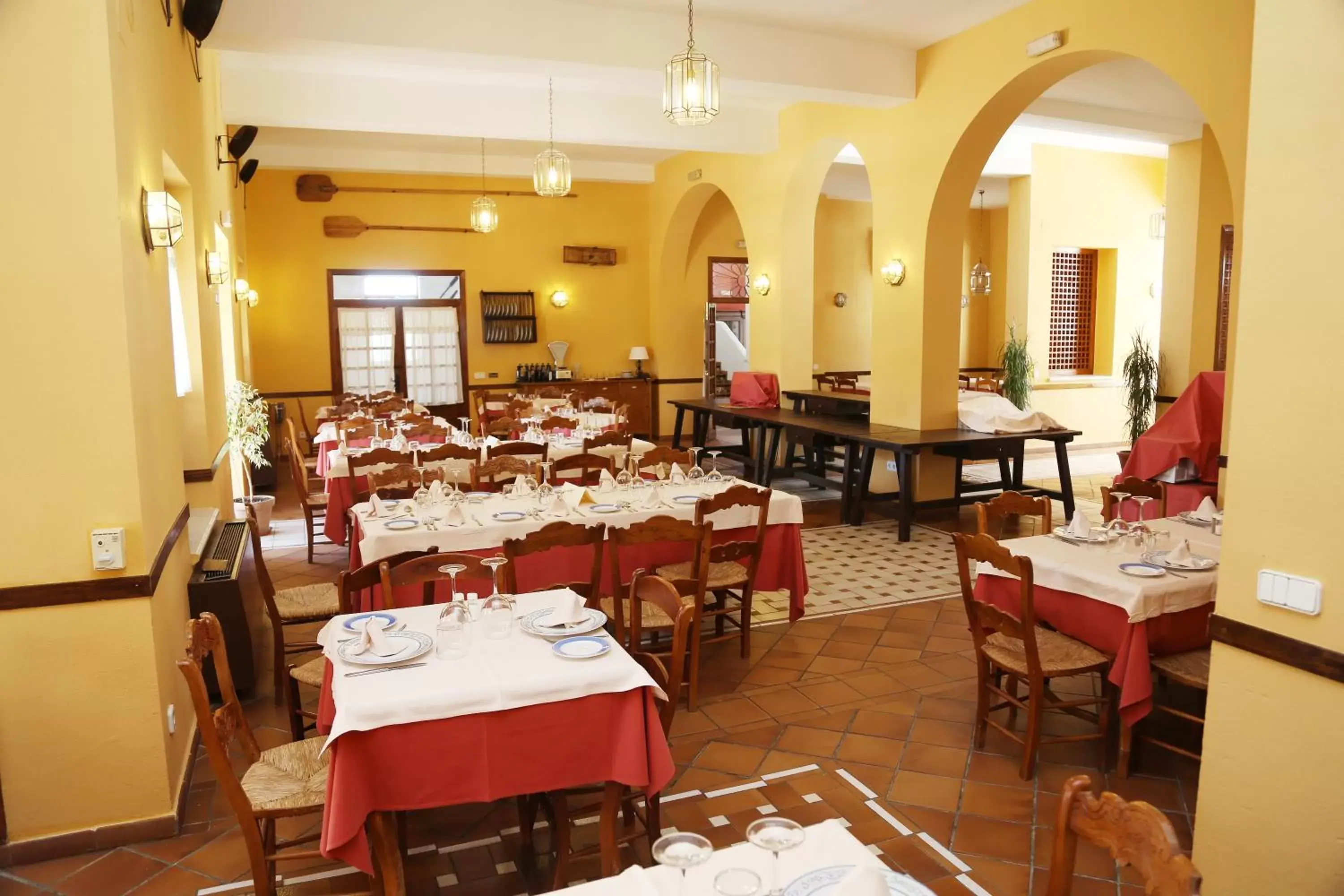 Property building, Restaurant/Places to Eat in Villa Turística de Priego