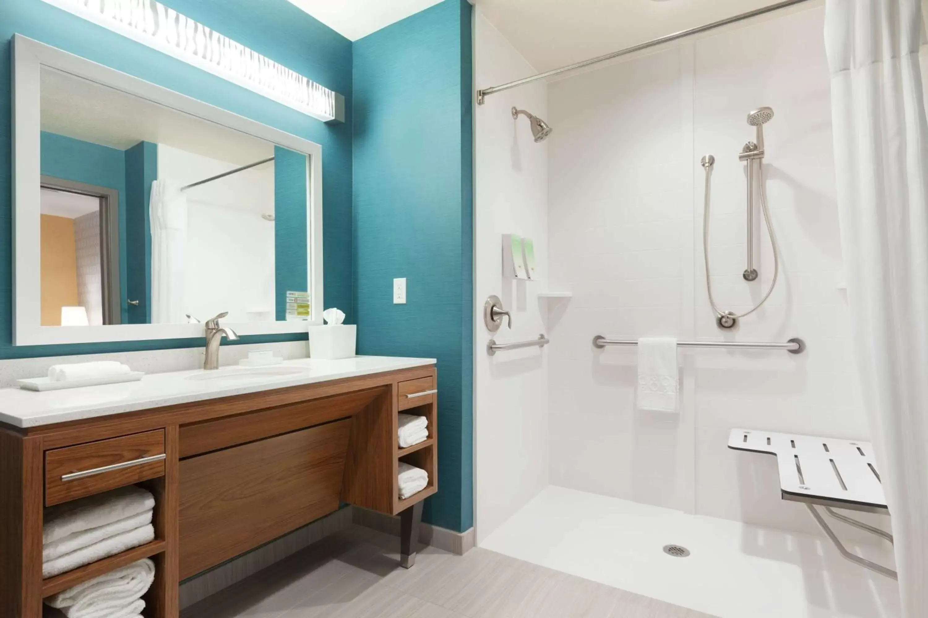 Bathroom in Home2 Suites by Hilton Salt Lake City-East