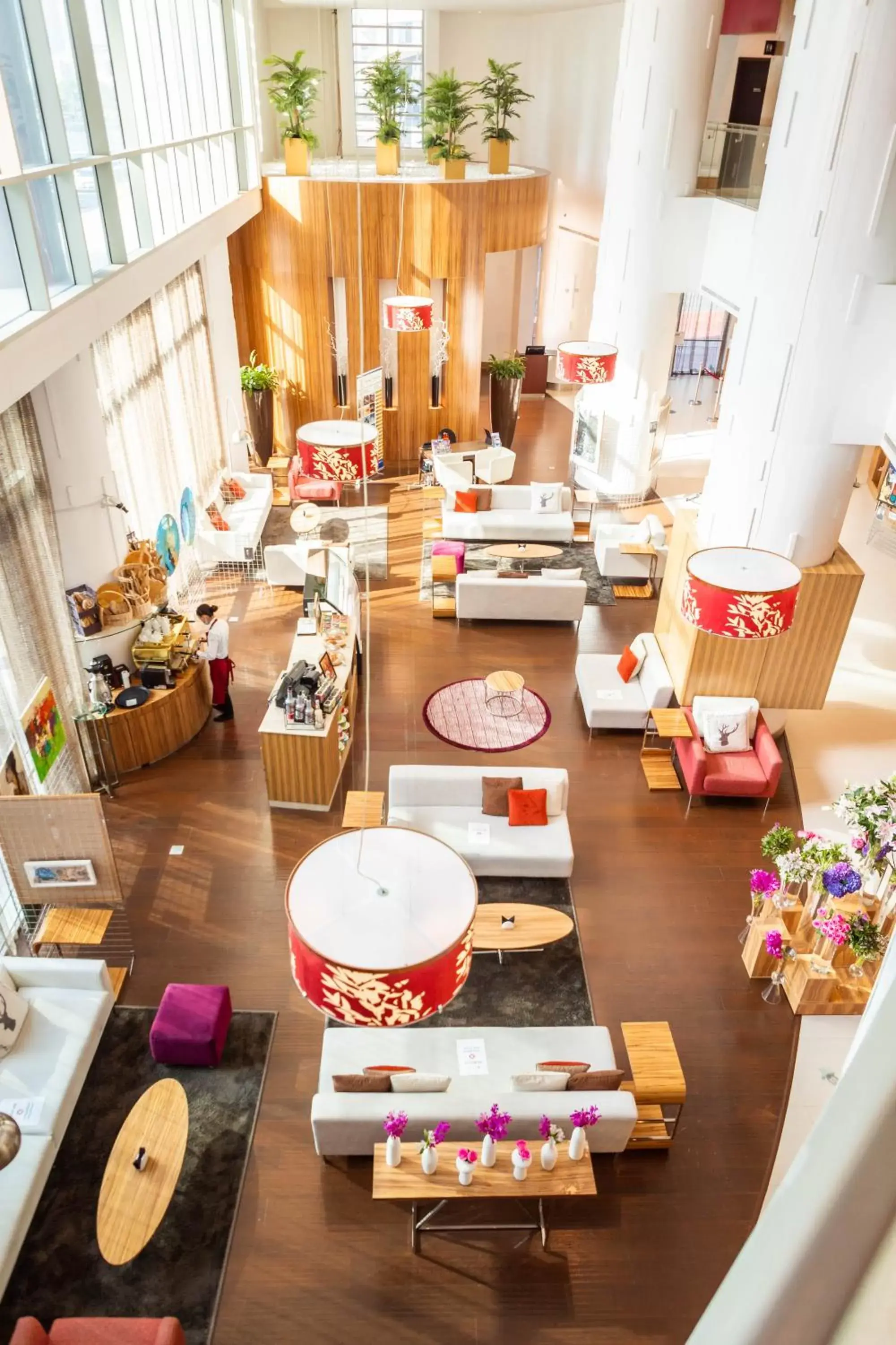 Property building in Pullman Dubai Jumeirah Lakes Towers Property building in Pullman Dubai Jumeirah Lakes Towers