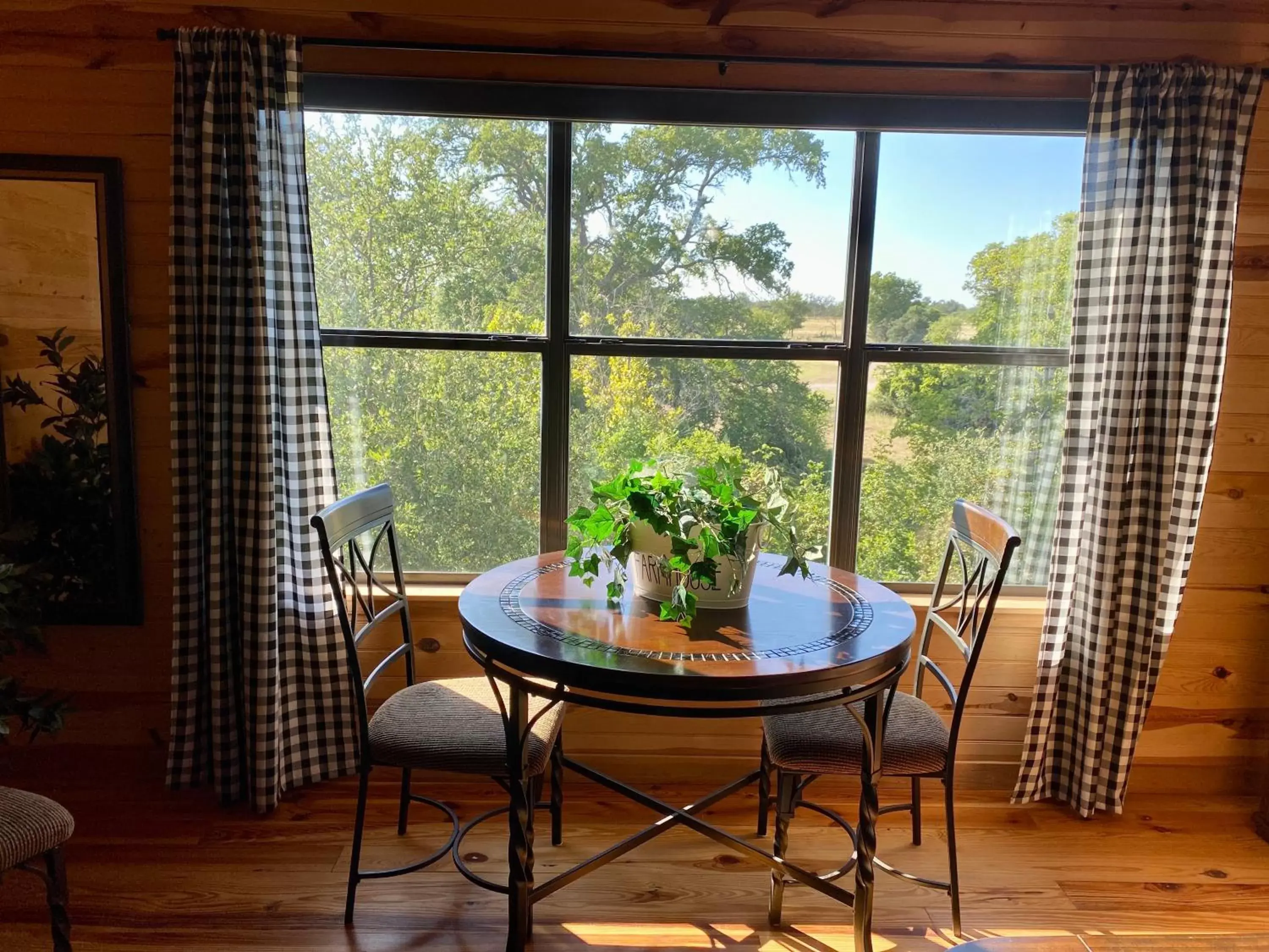 Dining Area in City on a Hill at Spring Creek