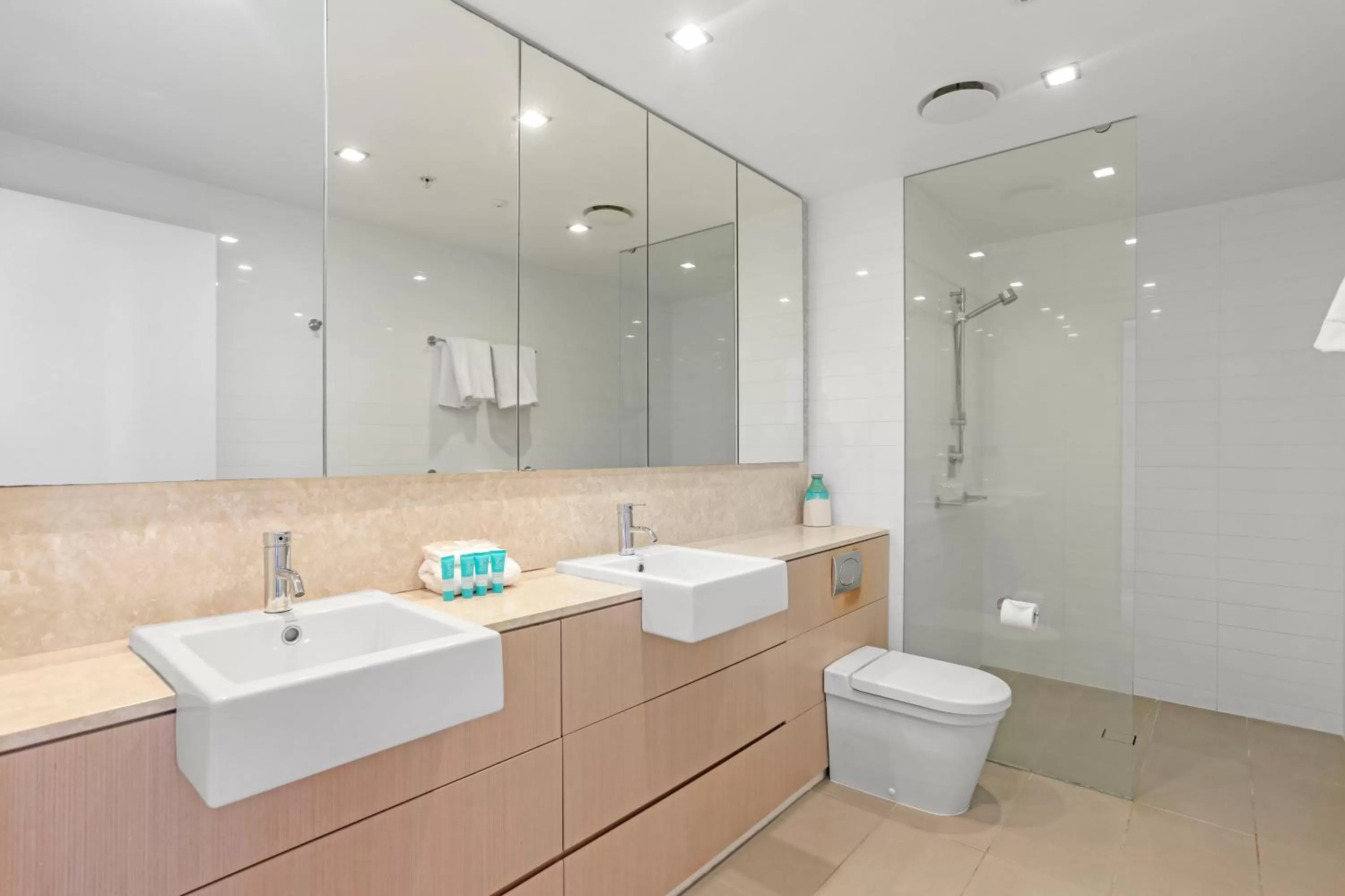 Bathroom in Ambience on Burleigh Beach