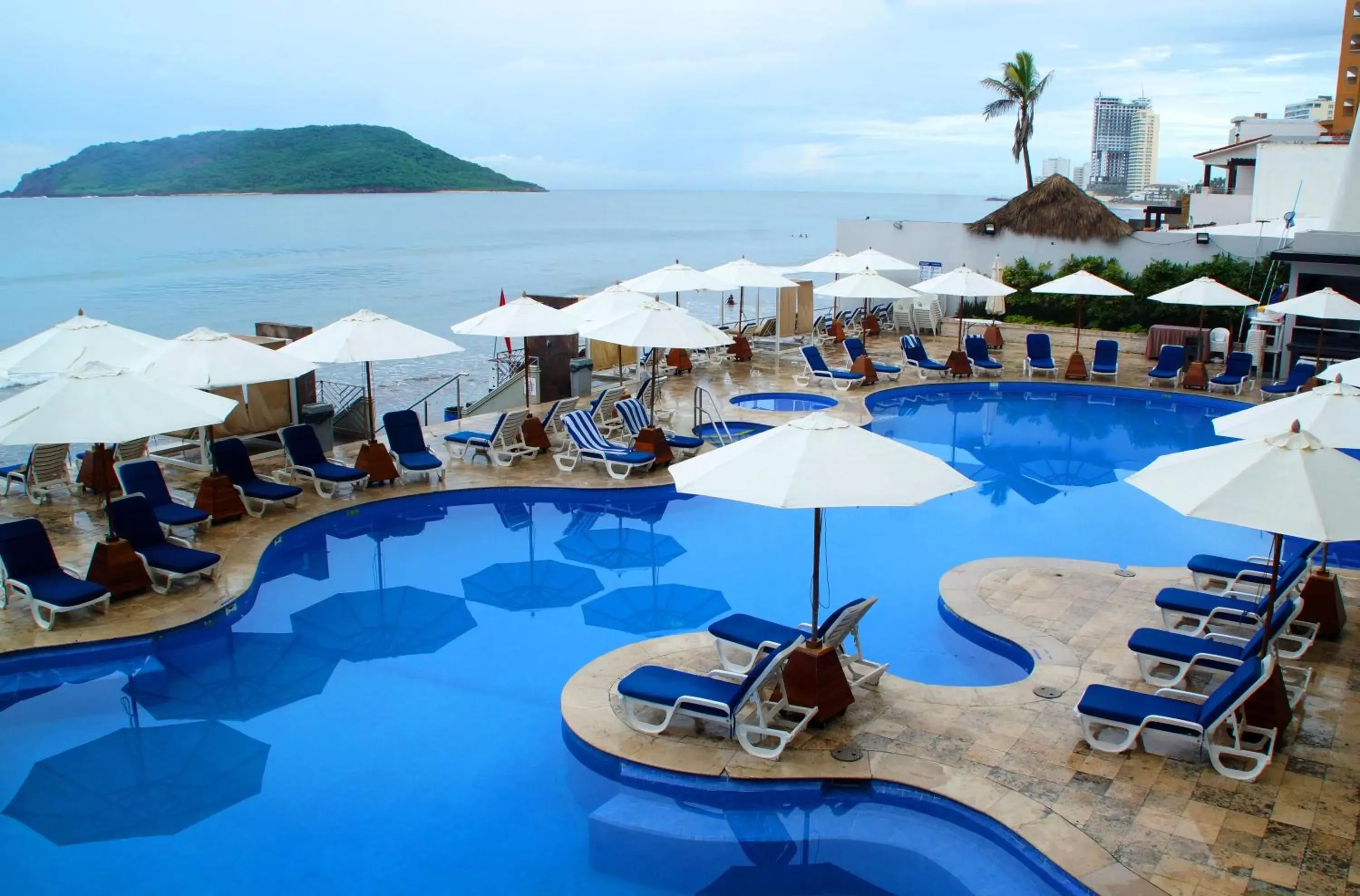 Pool View in Royal Villas Resort