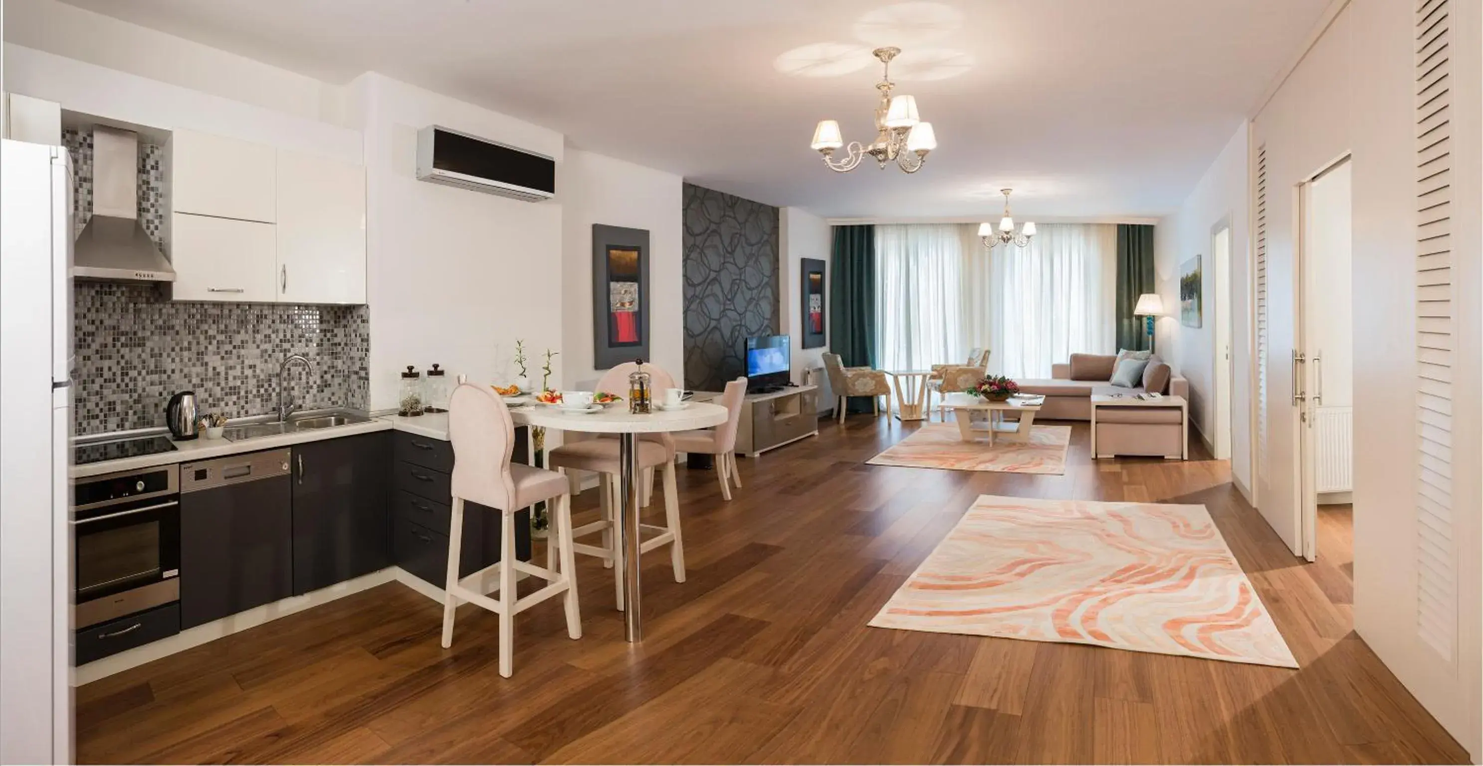 Kitchen or kitchenette, Restaurant/Places to Eat in Turkuaz Suites Bosphorus