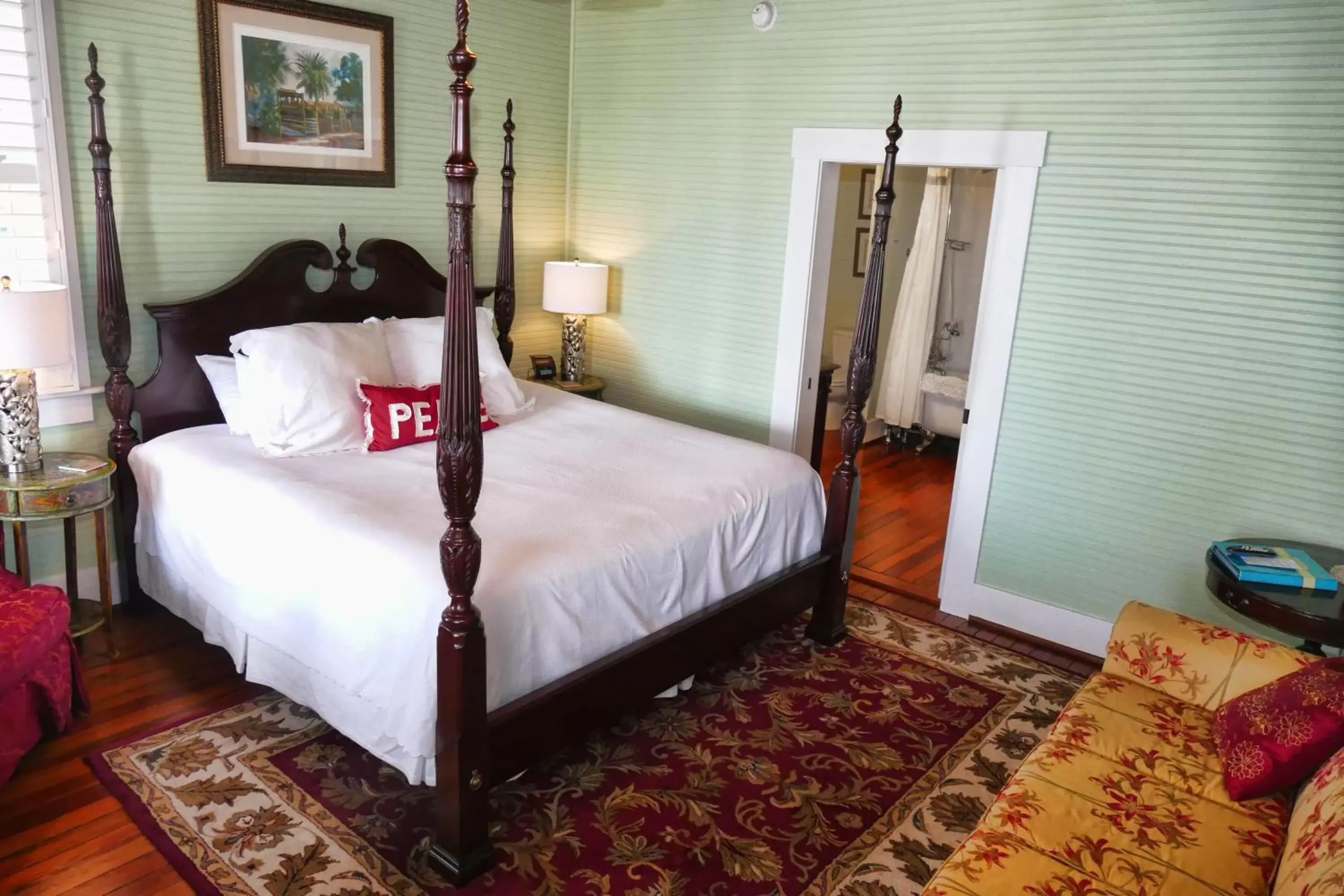 Bedroom, Bed in Beachview Inn and Spa