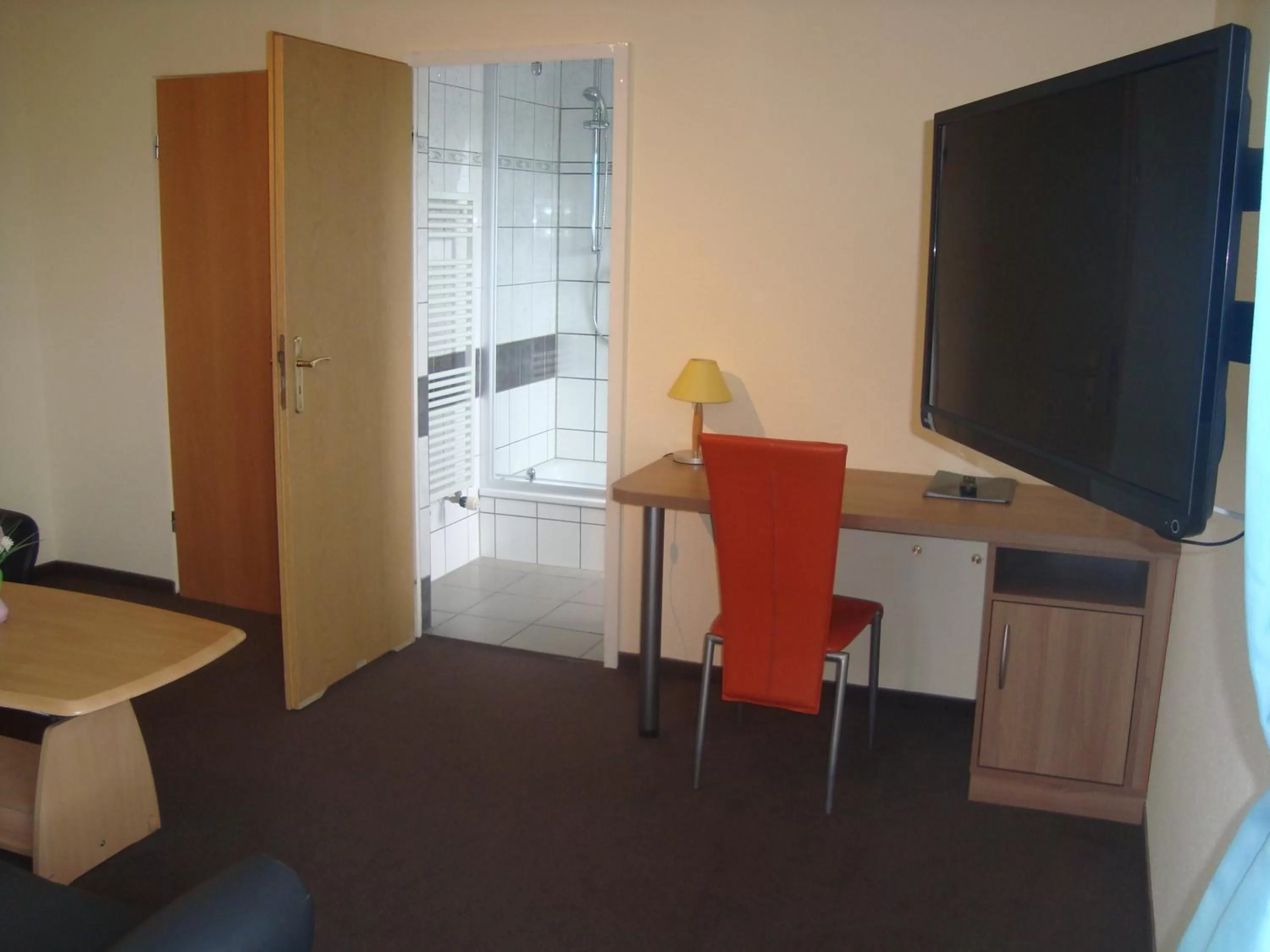 Photo of the whole room in Hotel Gasthof Goldener Hahn