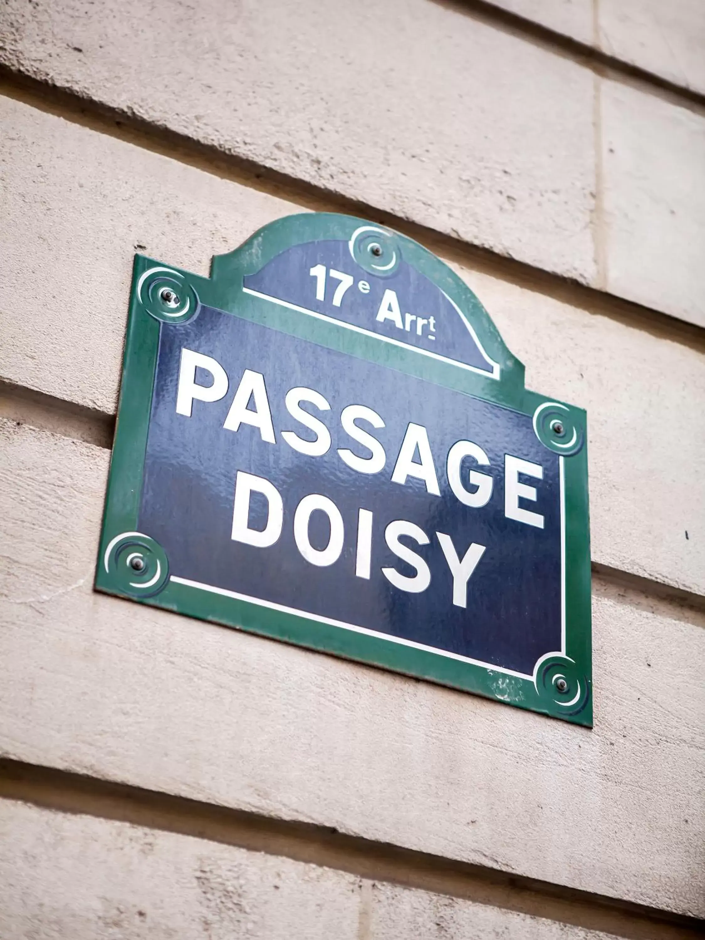 Neighbourhood in Doisy Etoile - Orso Hotels