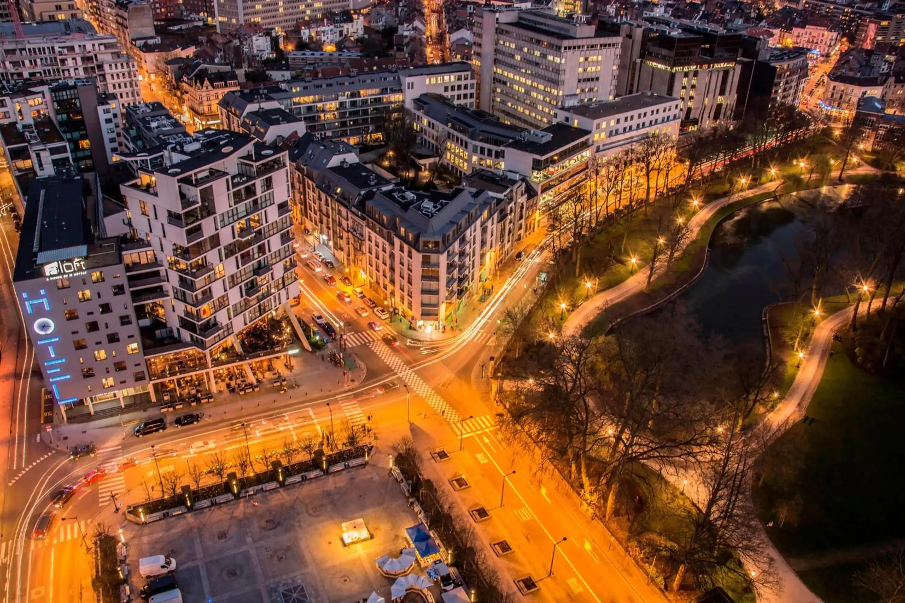 Property building, Bird's-eye View in Aloft Brussels Schuman