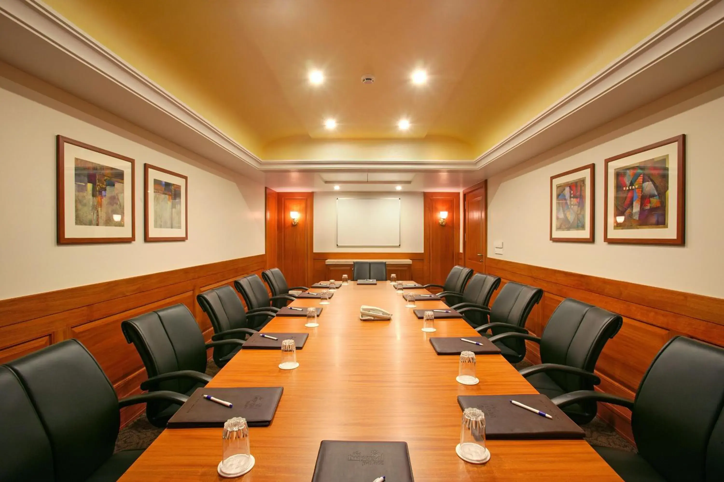 Business facilities in The Imperial Palace