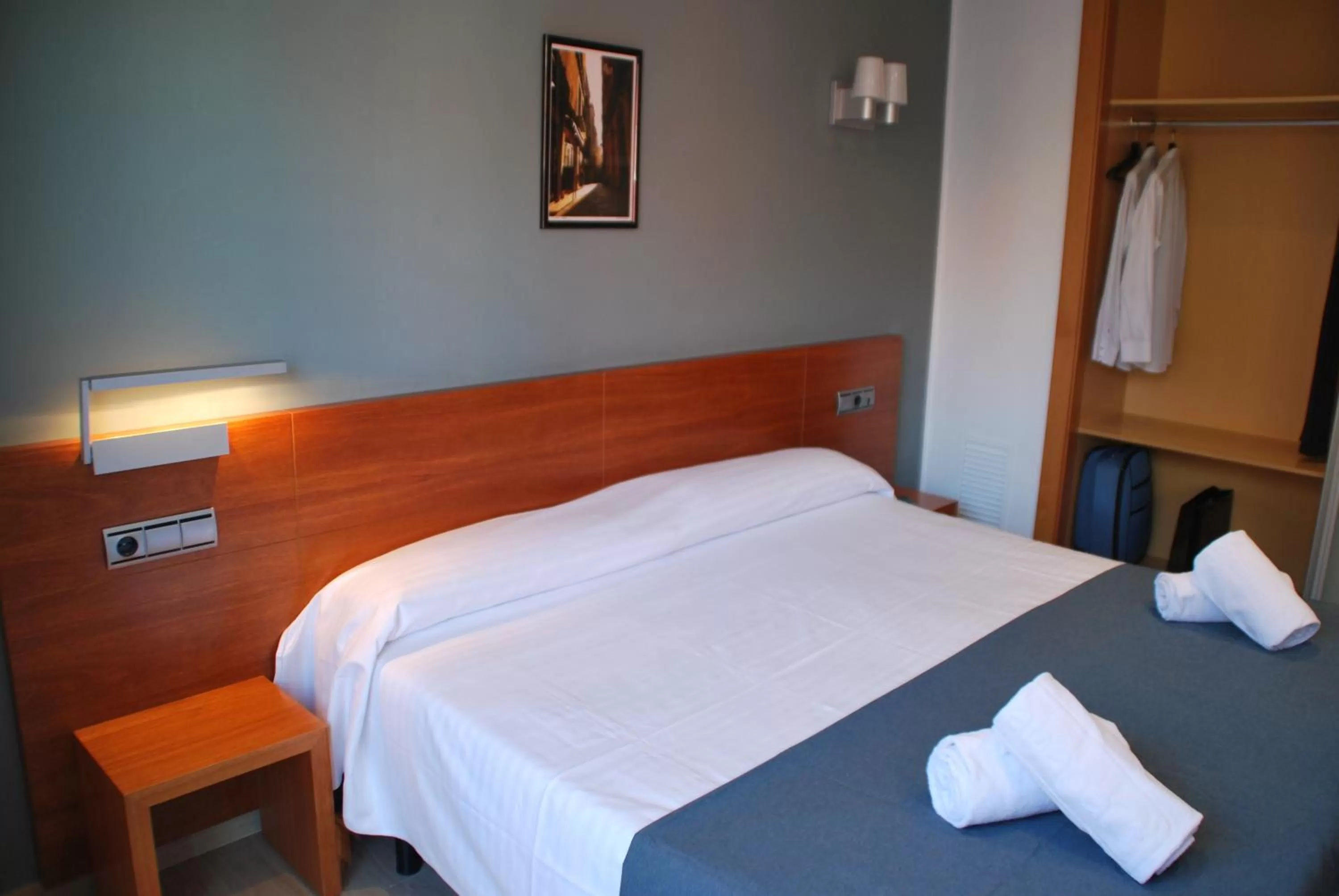 Bed in Apartaments Independencia