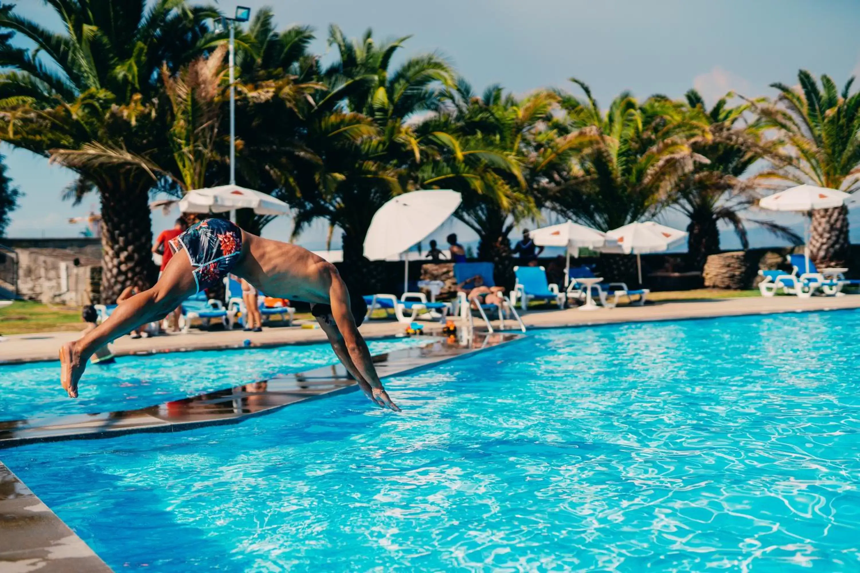 People, Swimming Pool in Forte de São Francisco Hotel Chaves