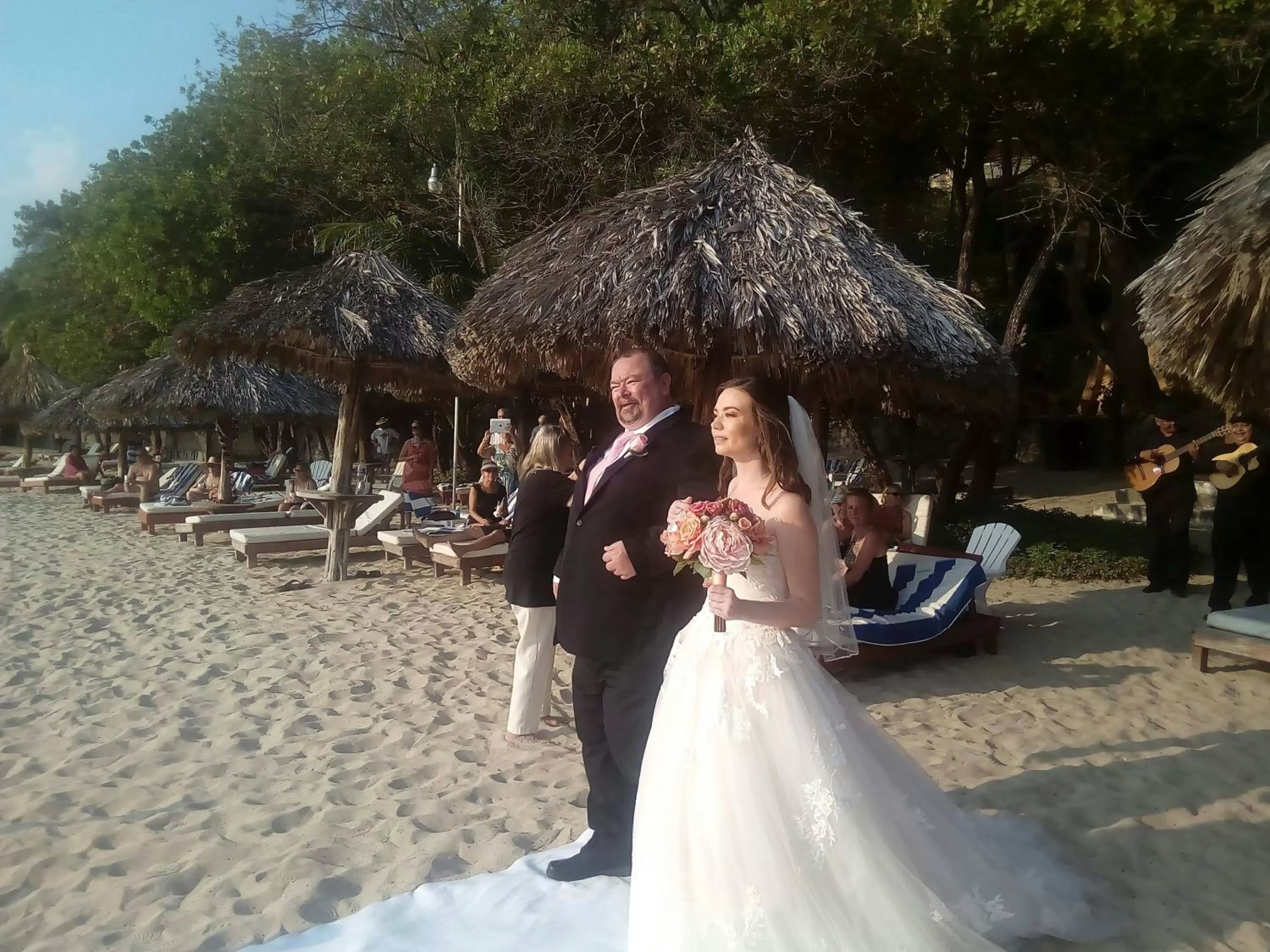 People in Hotel Catalina Beach Resort