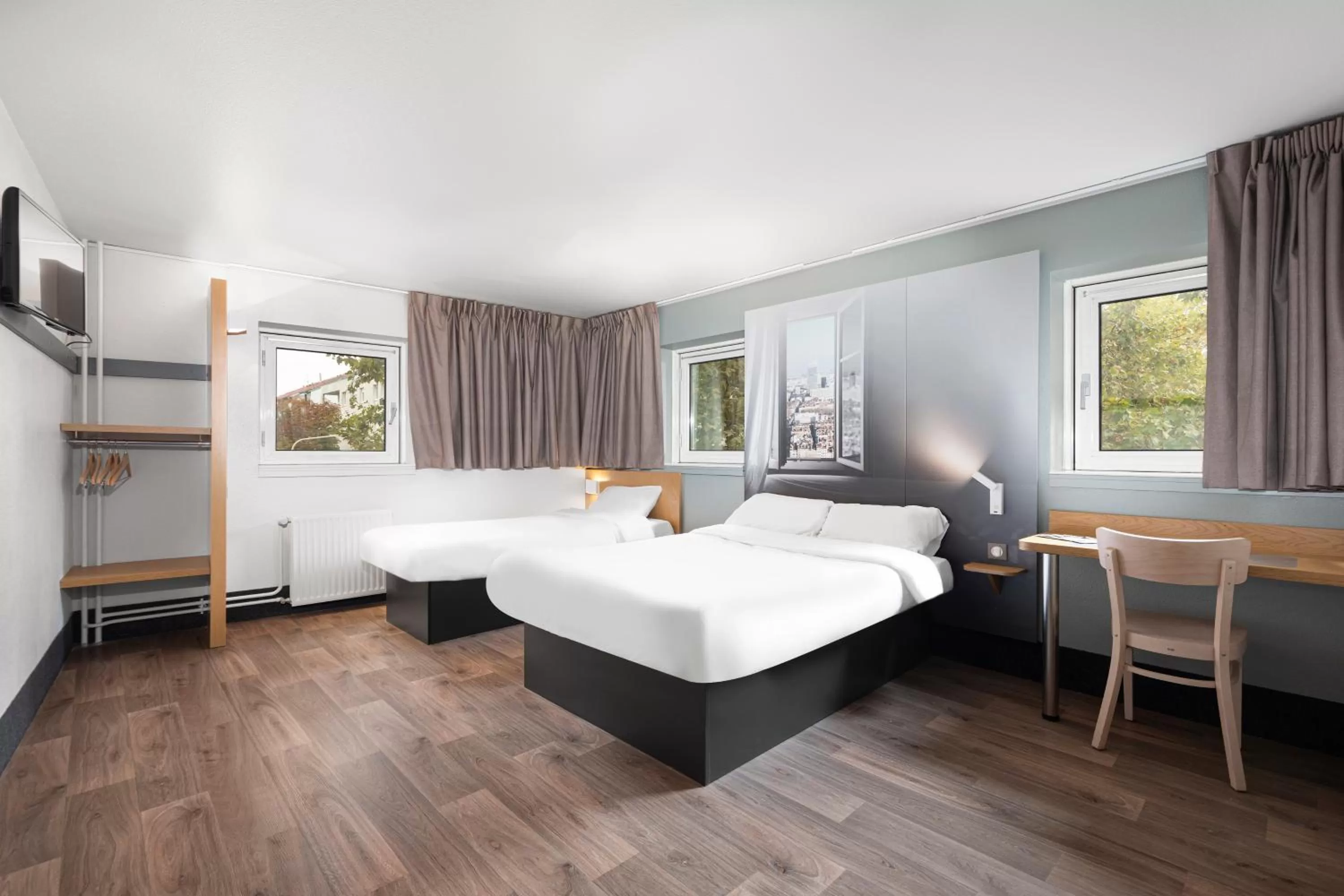 Bedroom, Bed in B&B HOTEL Lyon Centre Monplaisir