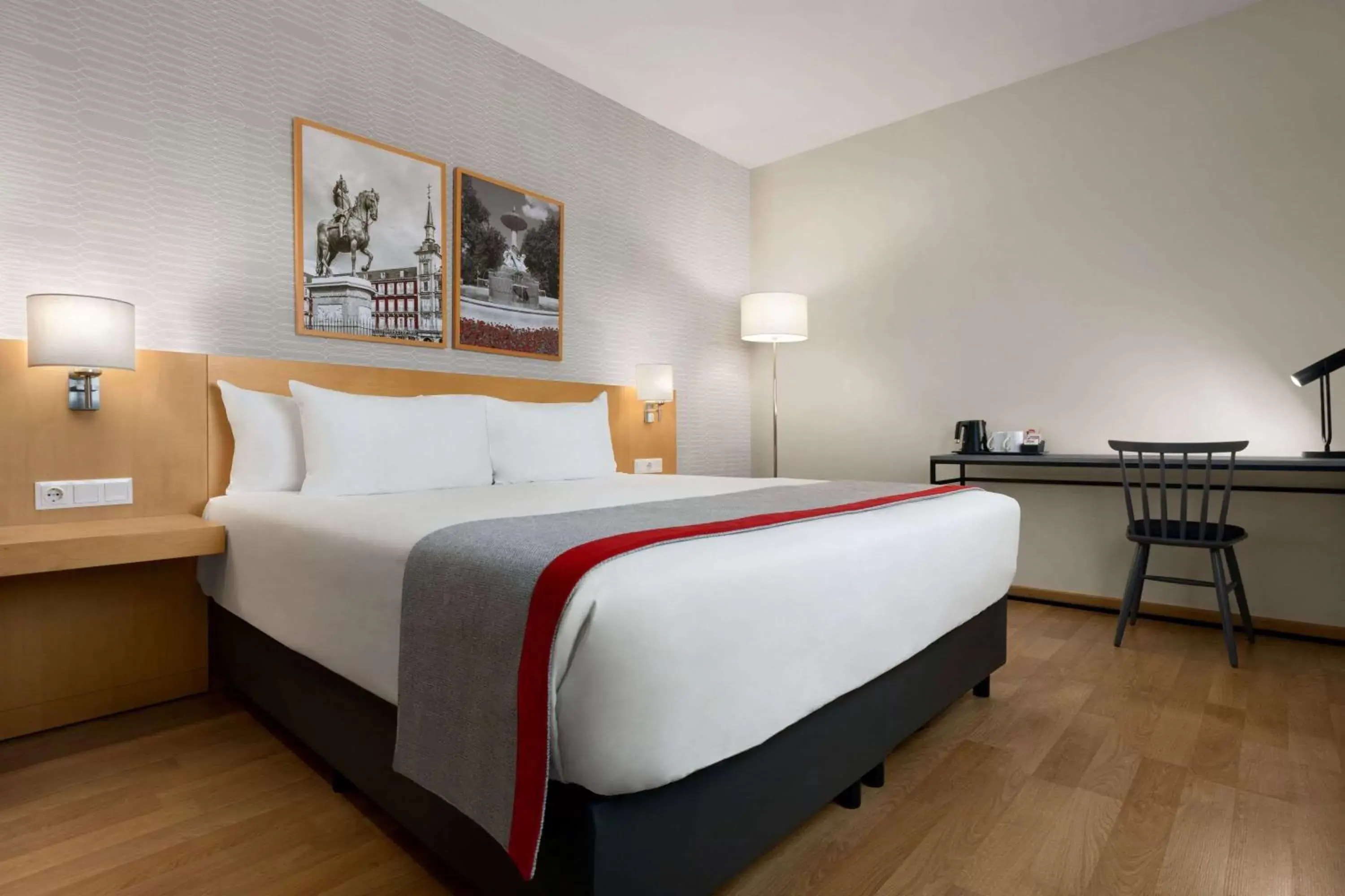 Photo of the whole room, Bed in Ramada by Wyndham Madrid Getafe