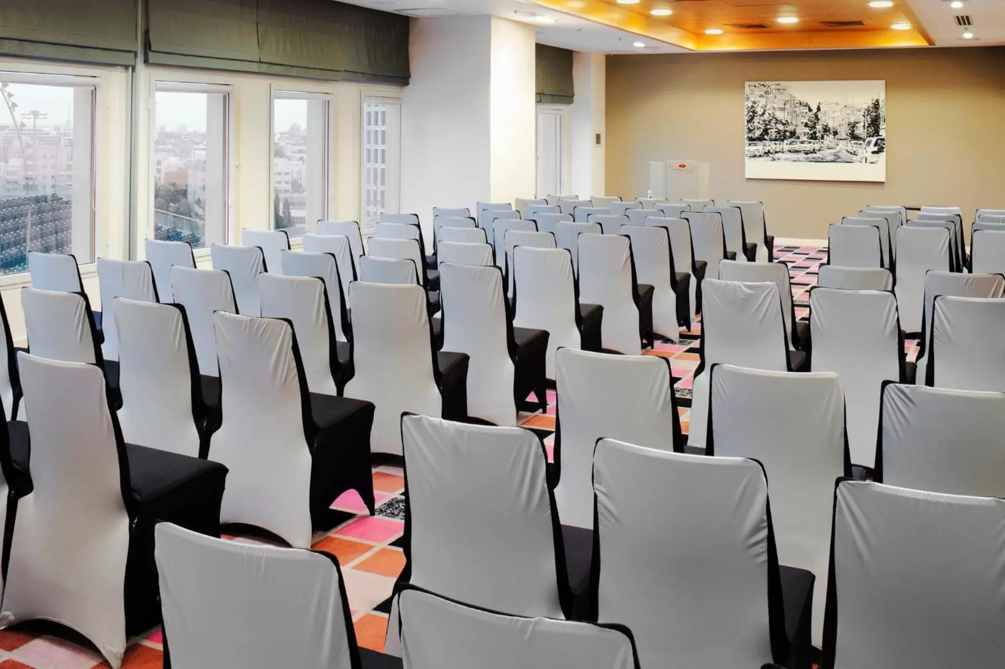 Meeting/conference room in Crowne Plaza Tel Aviv City Center, an IHG Hotel