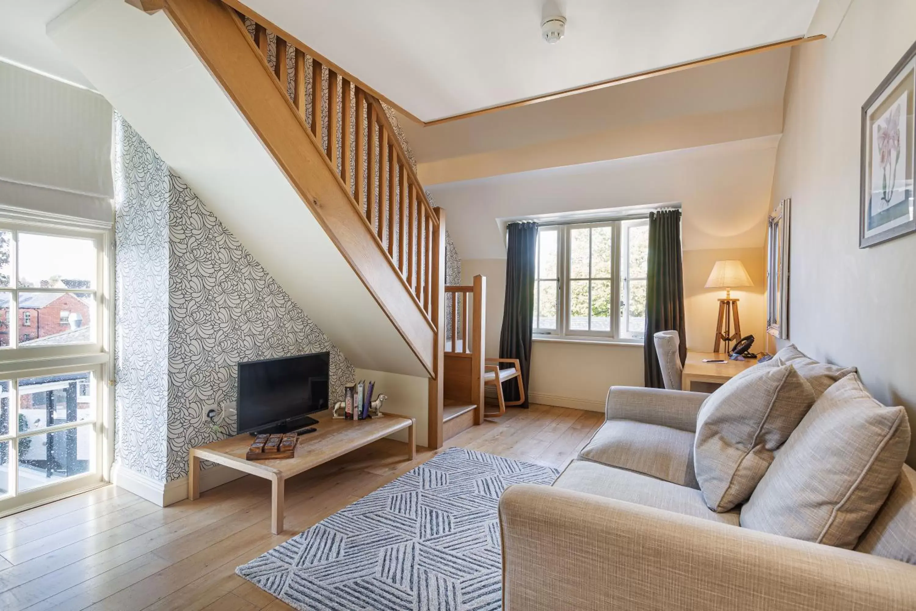 Seating Area in The White Horse Hotel, Romsey, Hampshire