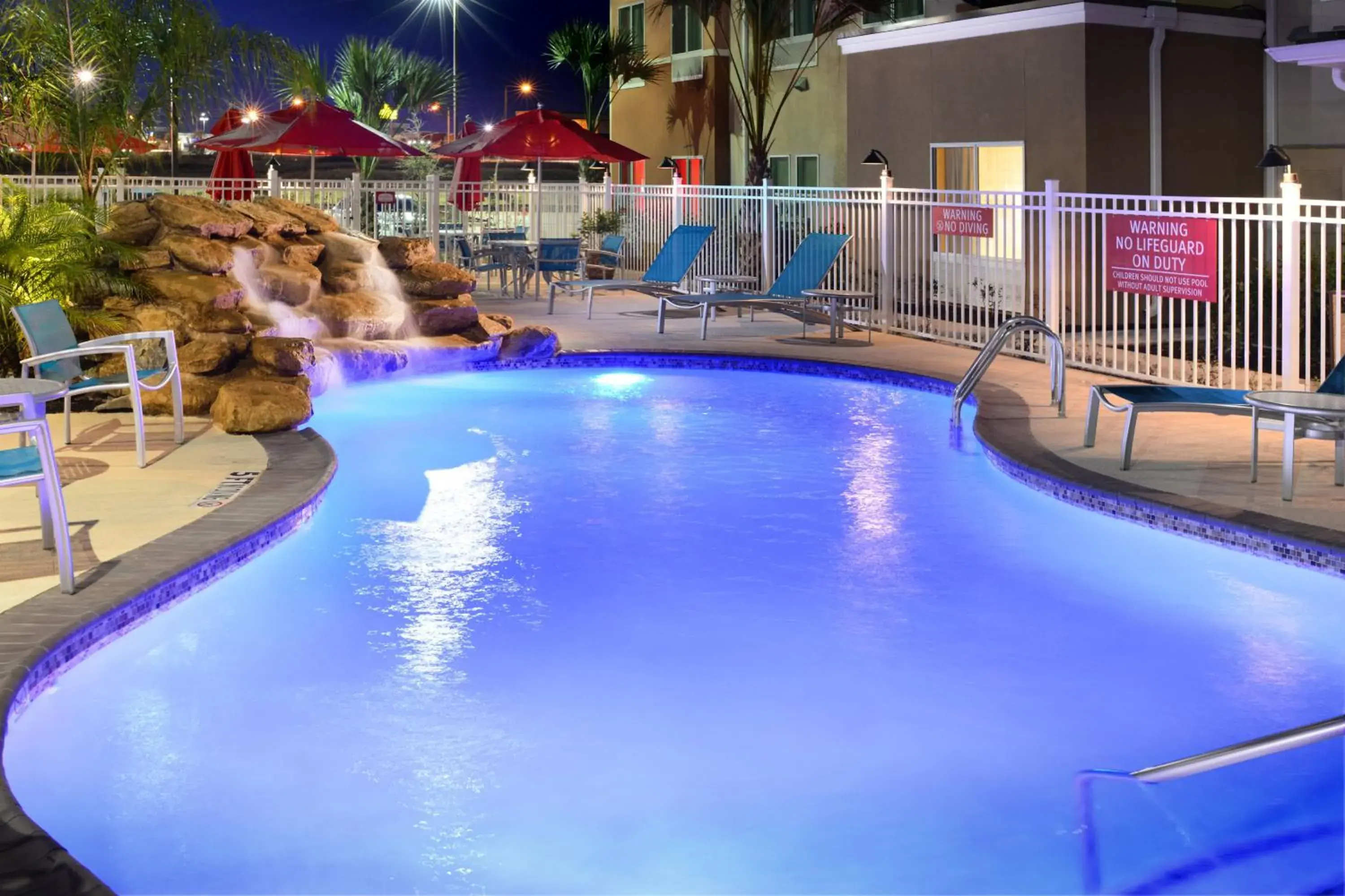 Swimming Pool in TownePlace Suites by Marriott Laredo