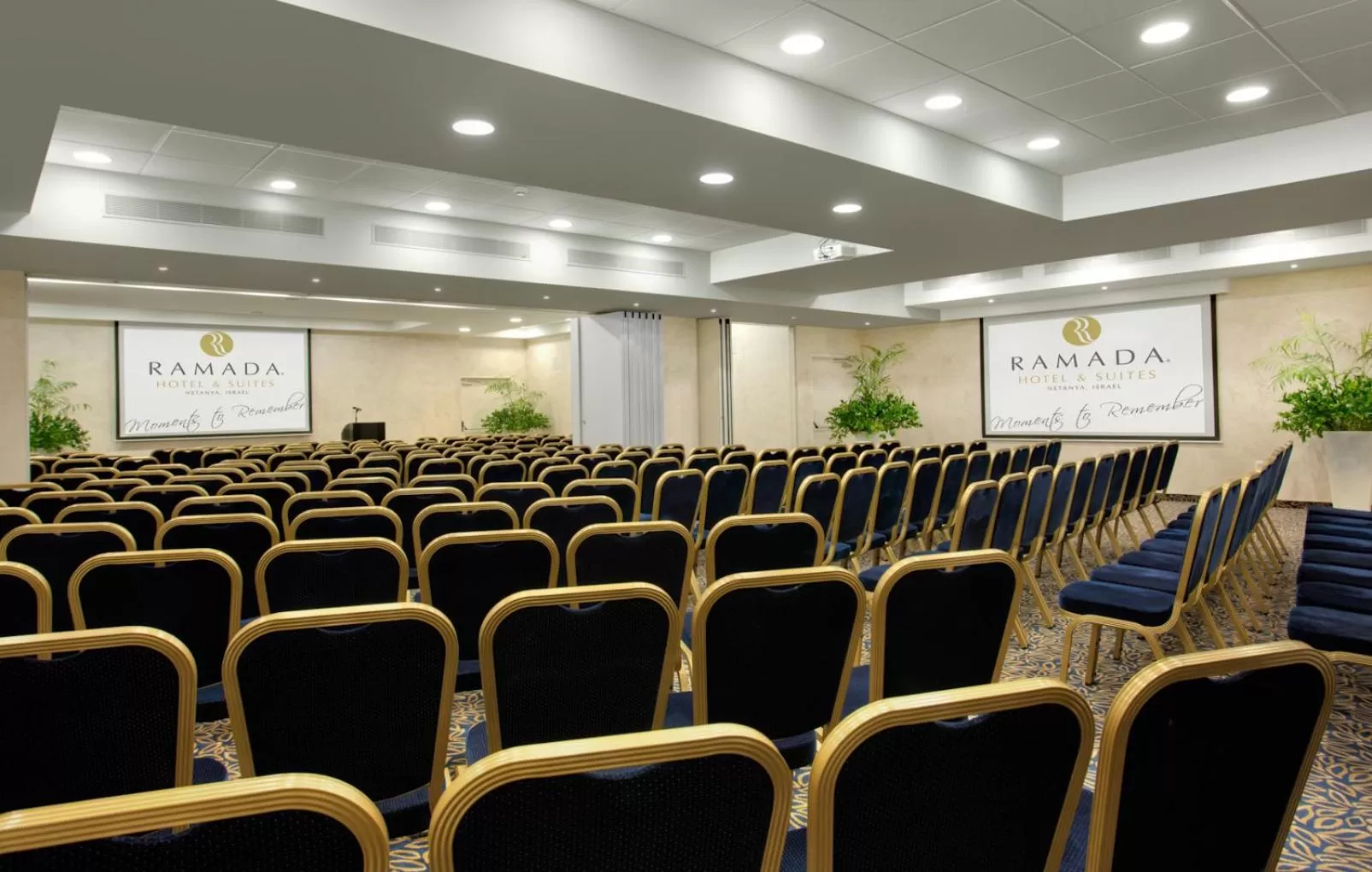 Business facilities in Ramada Hotel & Suites by Wyndham Netanya