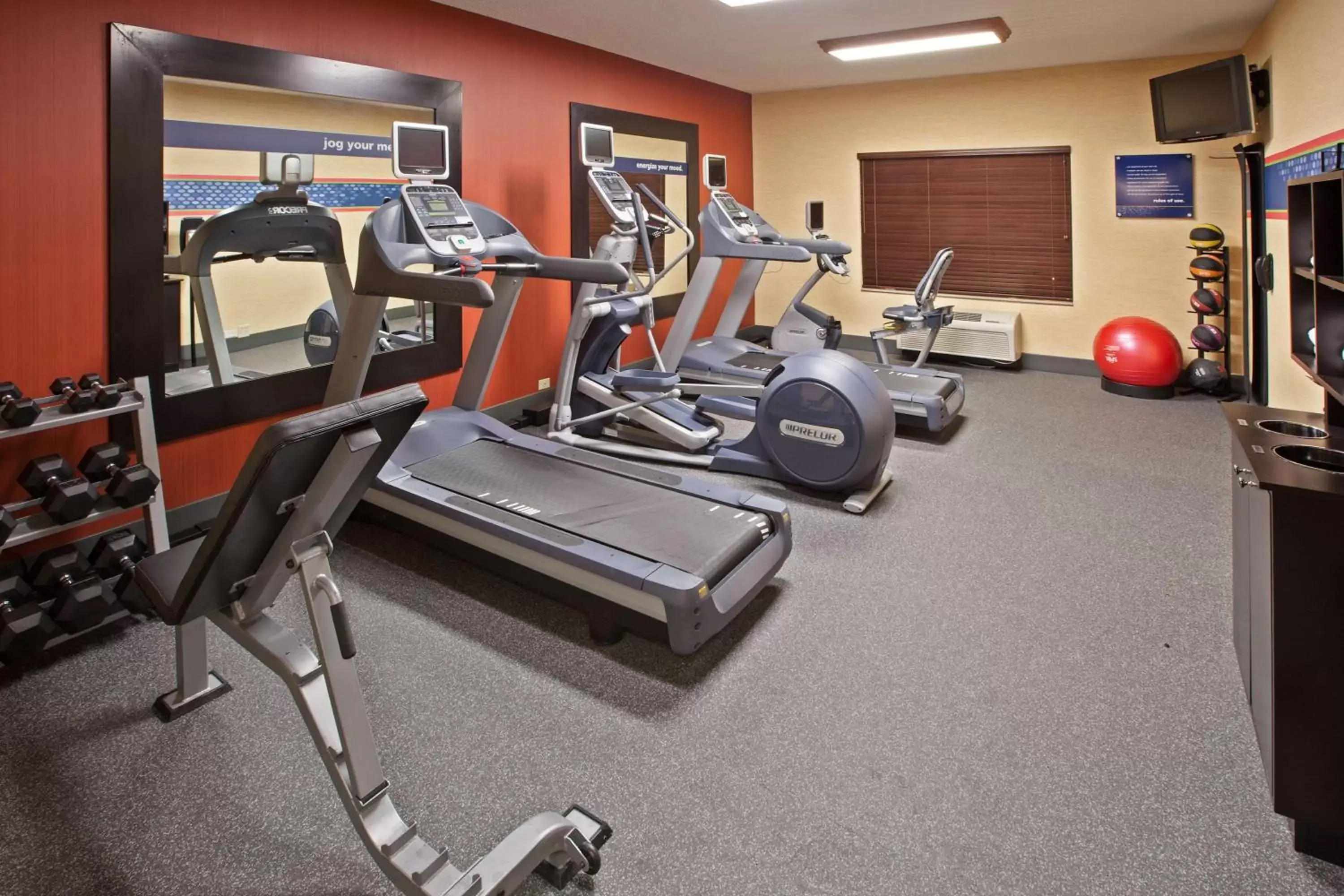 Fitness centre/facilities, Fitness Center/Facilities in Hampton Inn Joliet/I-80