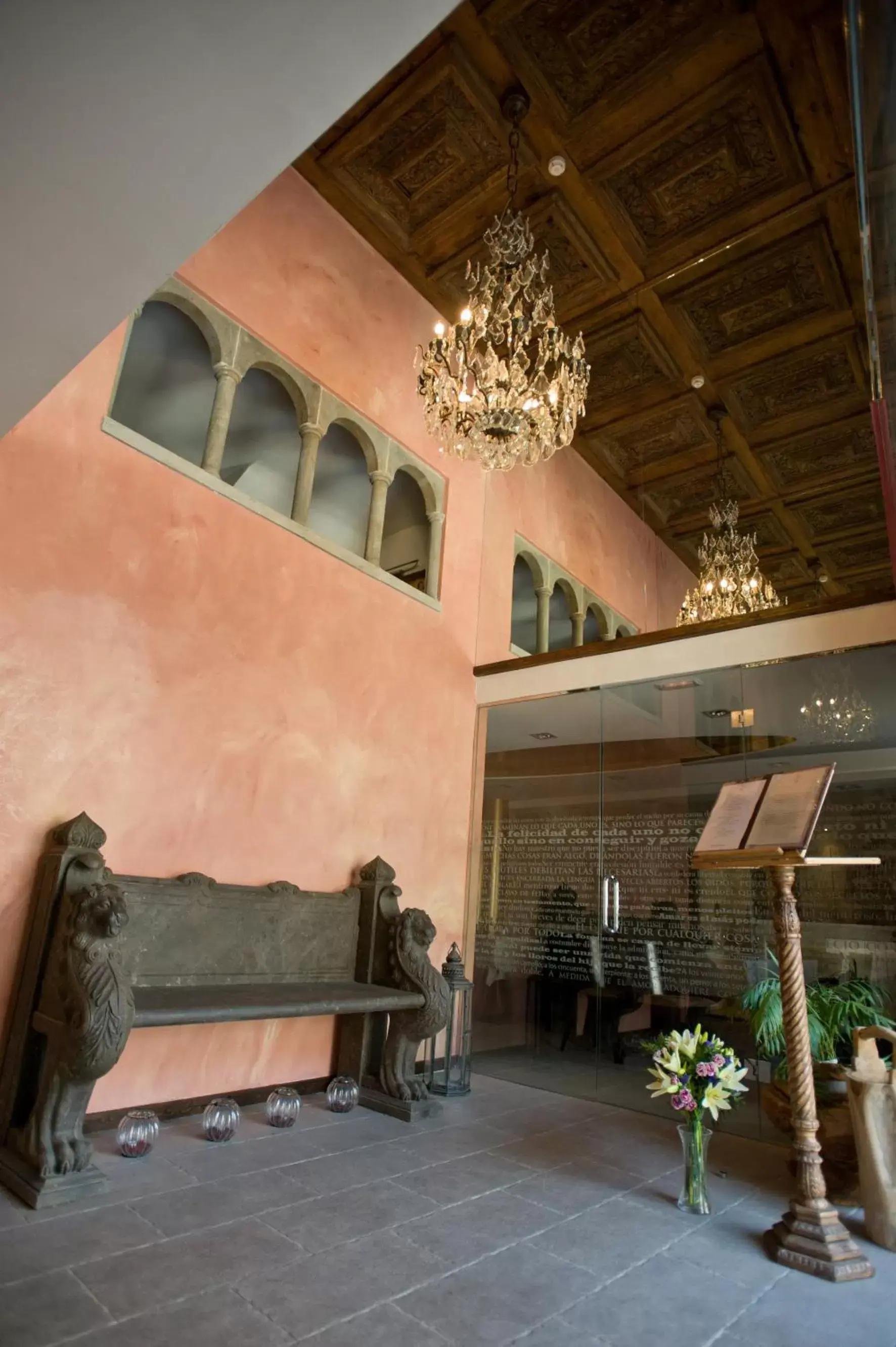 Decorative detail in Hotel Palacio del Obispo