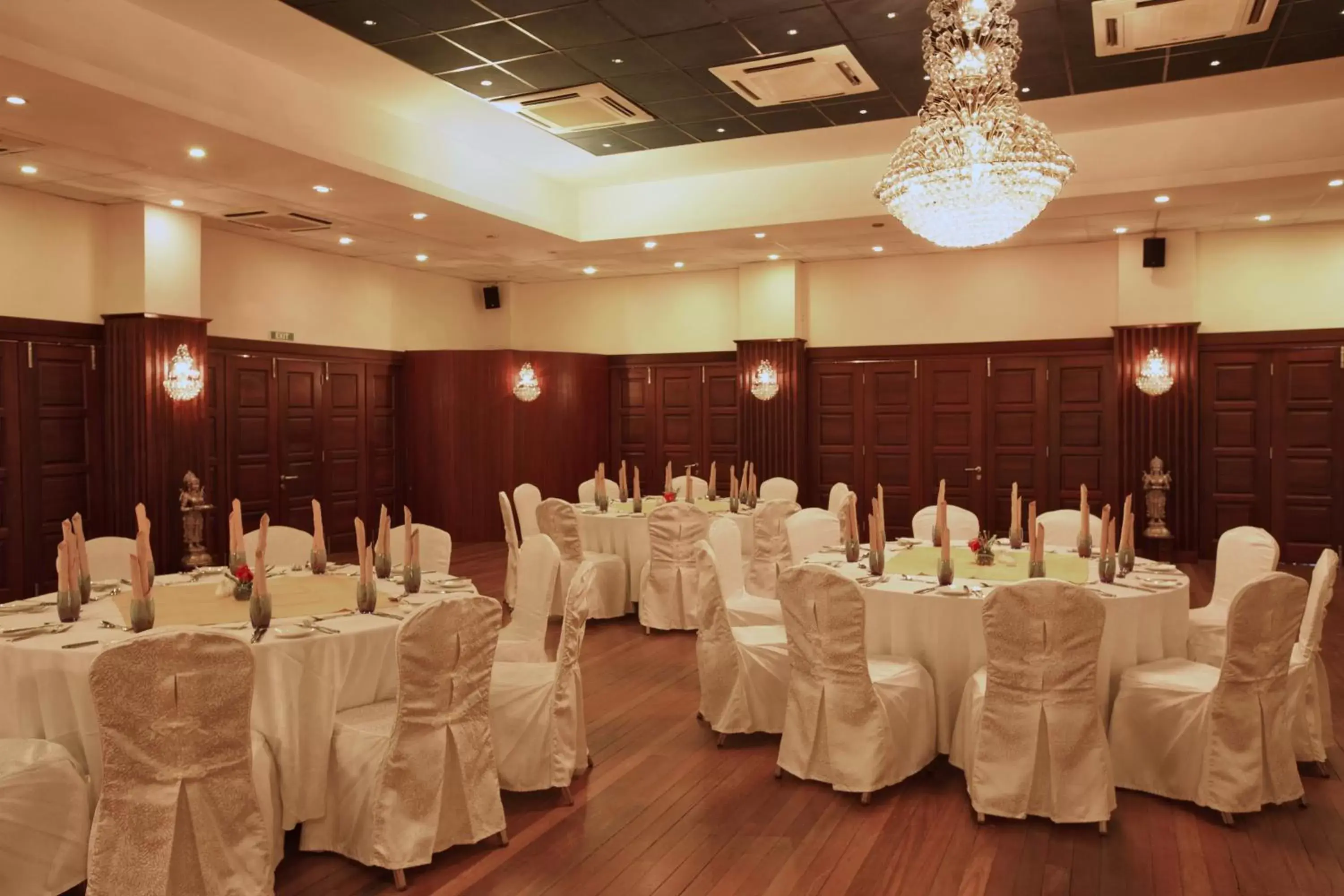 Banquet/Function facilities, Banquet Facilities in Pearle Beach Resort & Spa