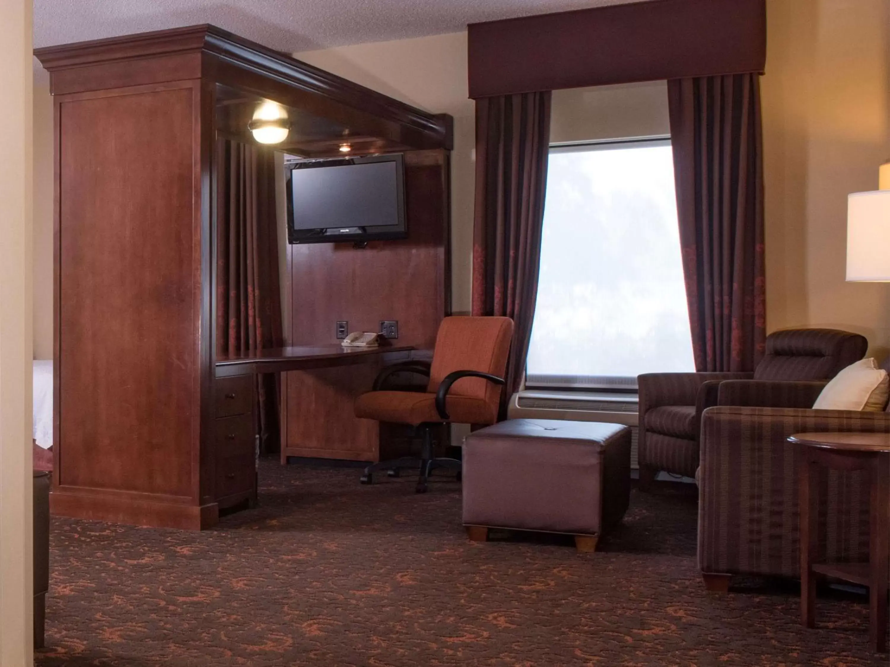 Living room, Seating Area in Hampton Inn and Suites Woodstock, Virginia